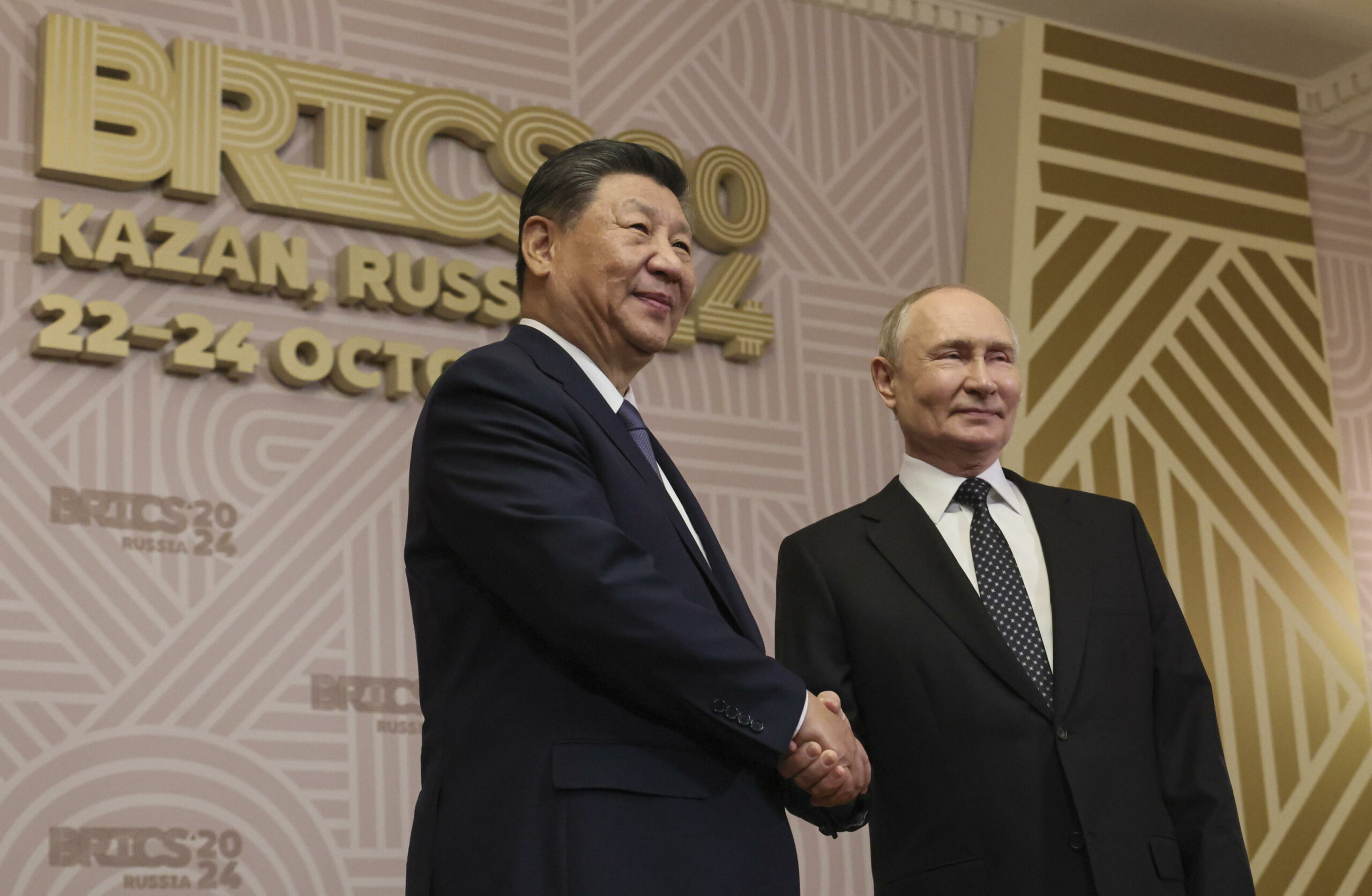 Xi e Putin rafforzano la partnership nel terzo anniversario della guerra in Ucraina
