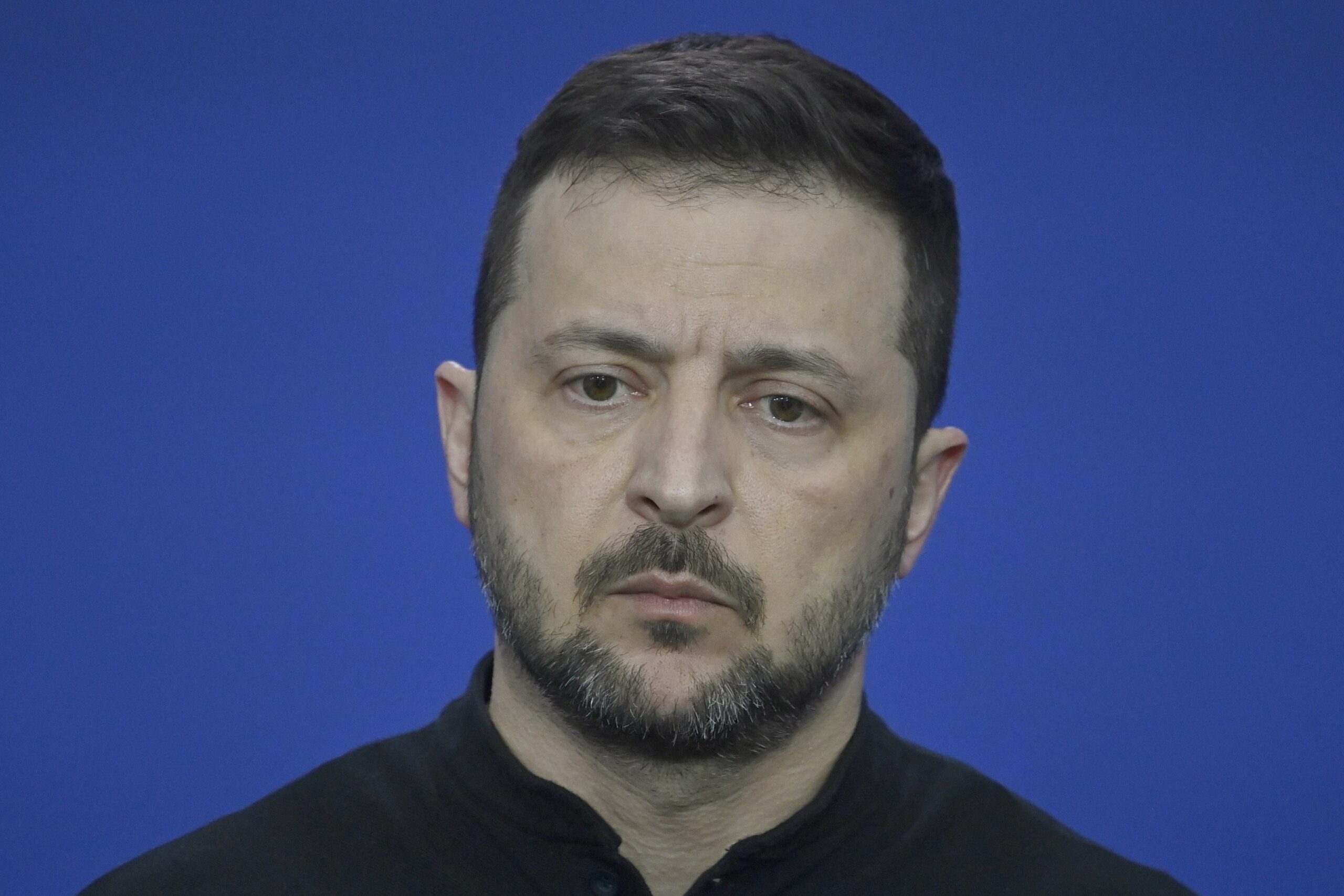 Zelensky: “Ucraina non dispone di forza militare per riconquistare aree occupate da Mosca”