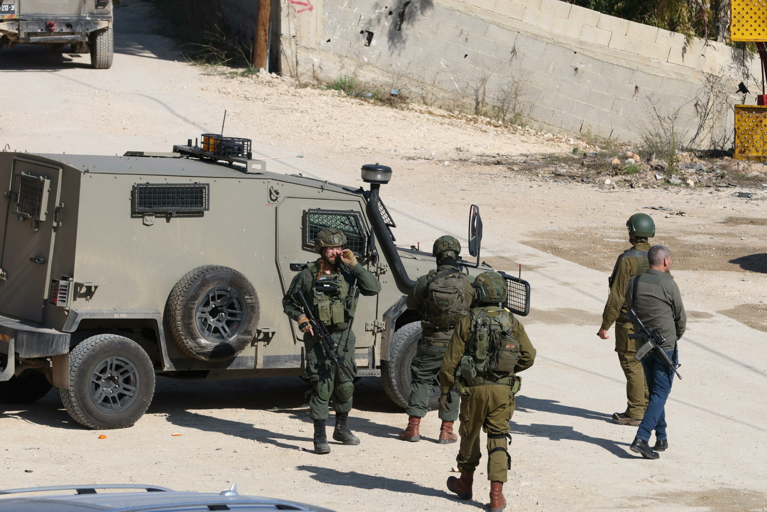 Israele ammette operazioni militari in ospedali in Cisgiordania