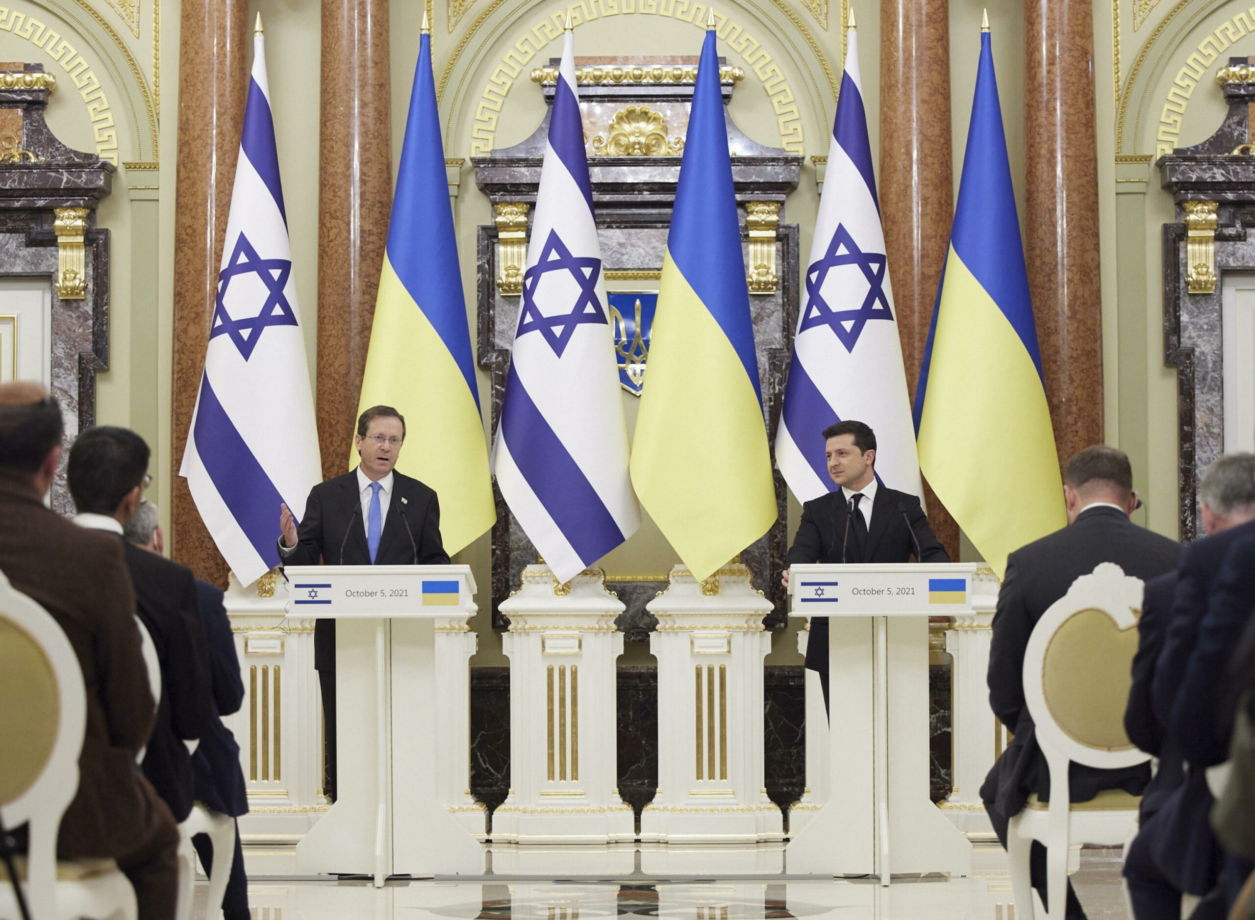 Israele considera invio di armi russe all’Ucraina