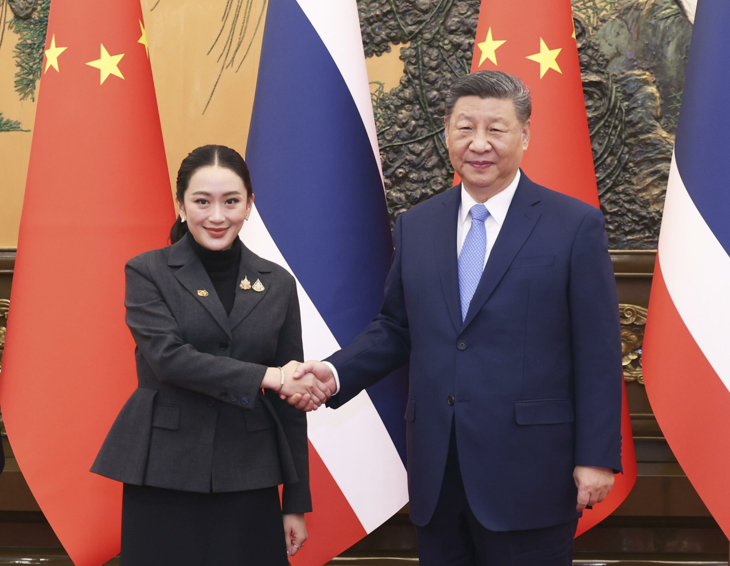 Prima visita del primo ministro thailandese in Cina: colloquio con Xi Jinping