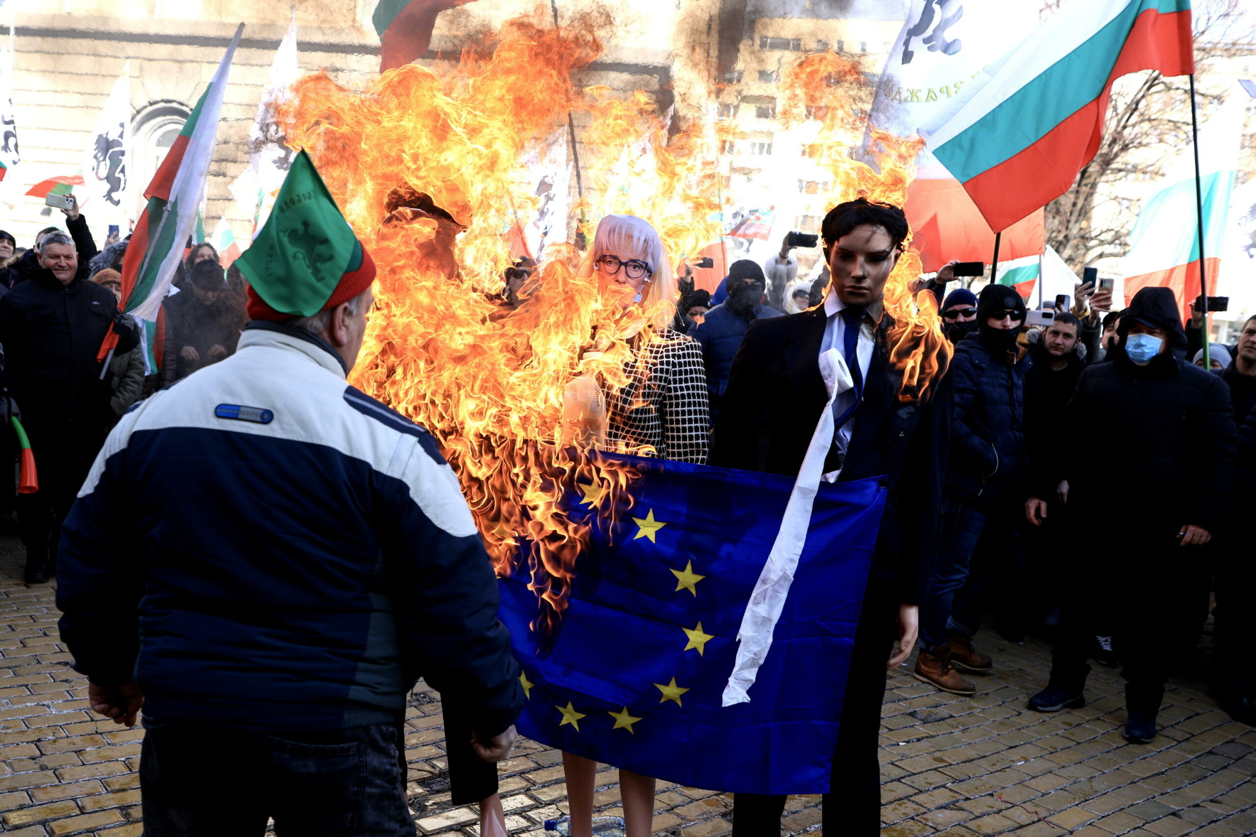 Bulgaria: proteste contro adozione dell’Euro