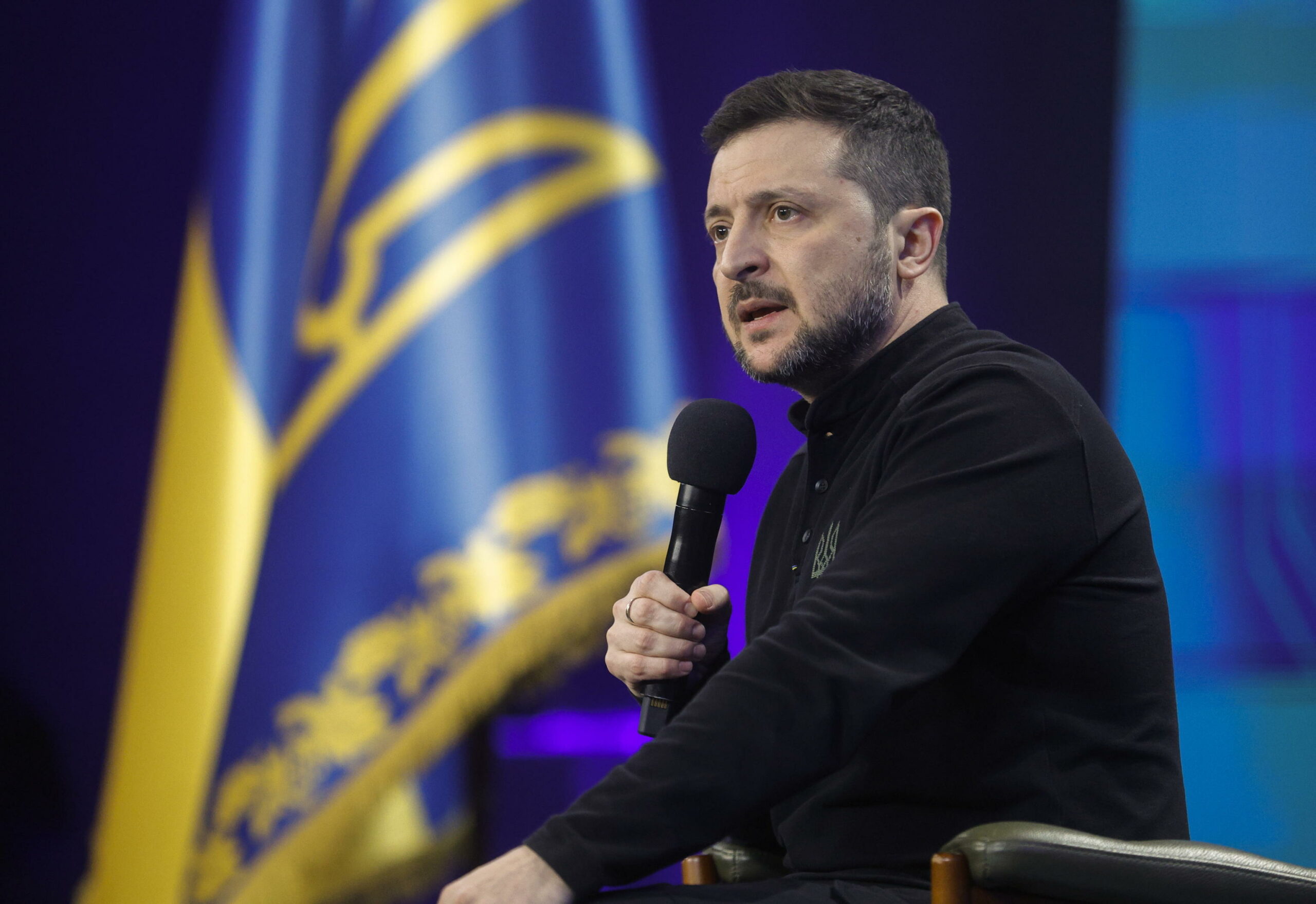 Zelensky rifiuta accordo sui minerali con USA, ma Kiev riferisce progressi nei negoziati