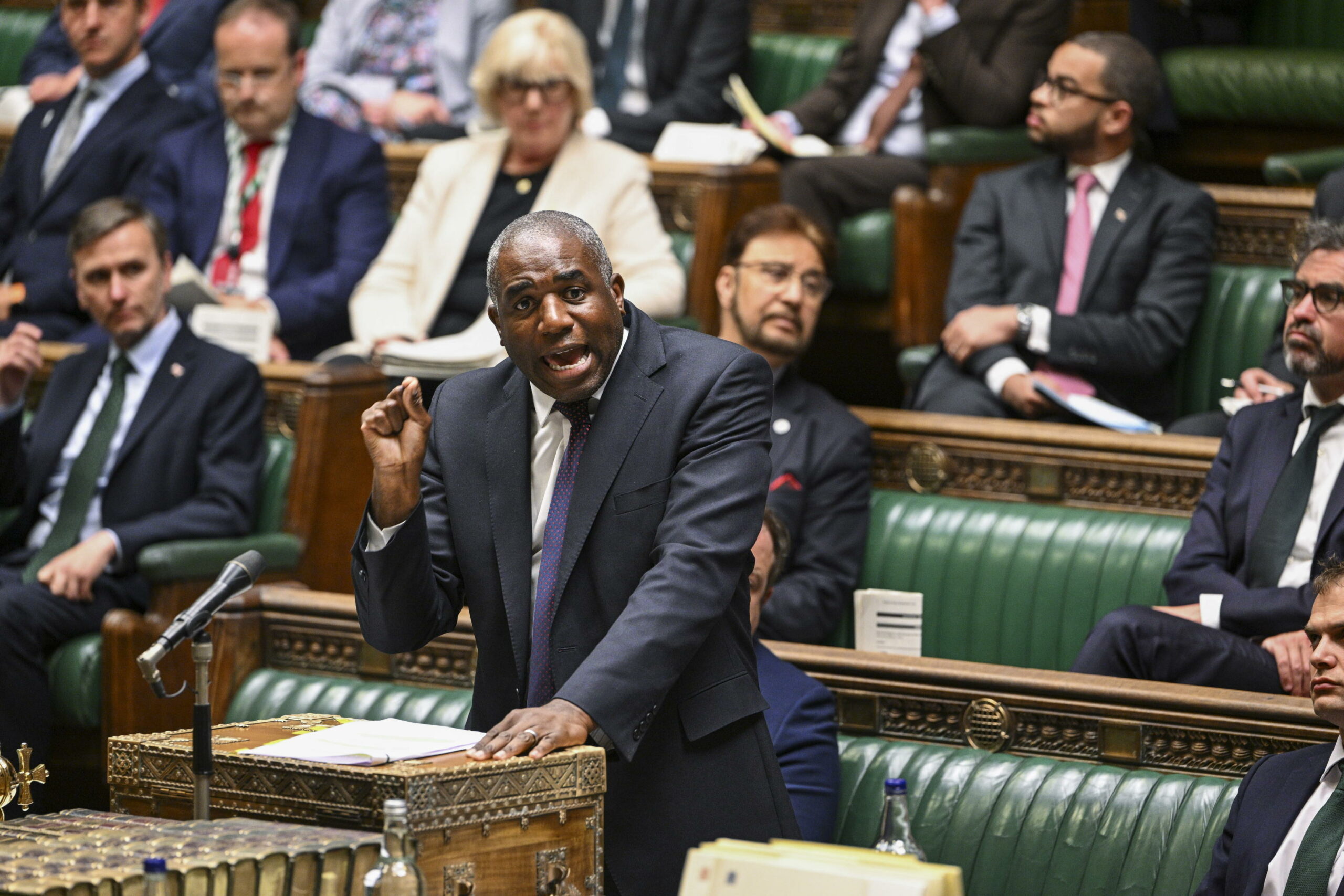 UK sospende colloqui commerciali con Israele per crisi a Gaza