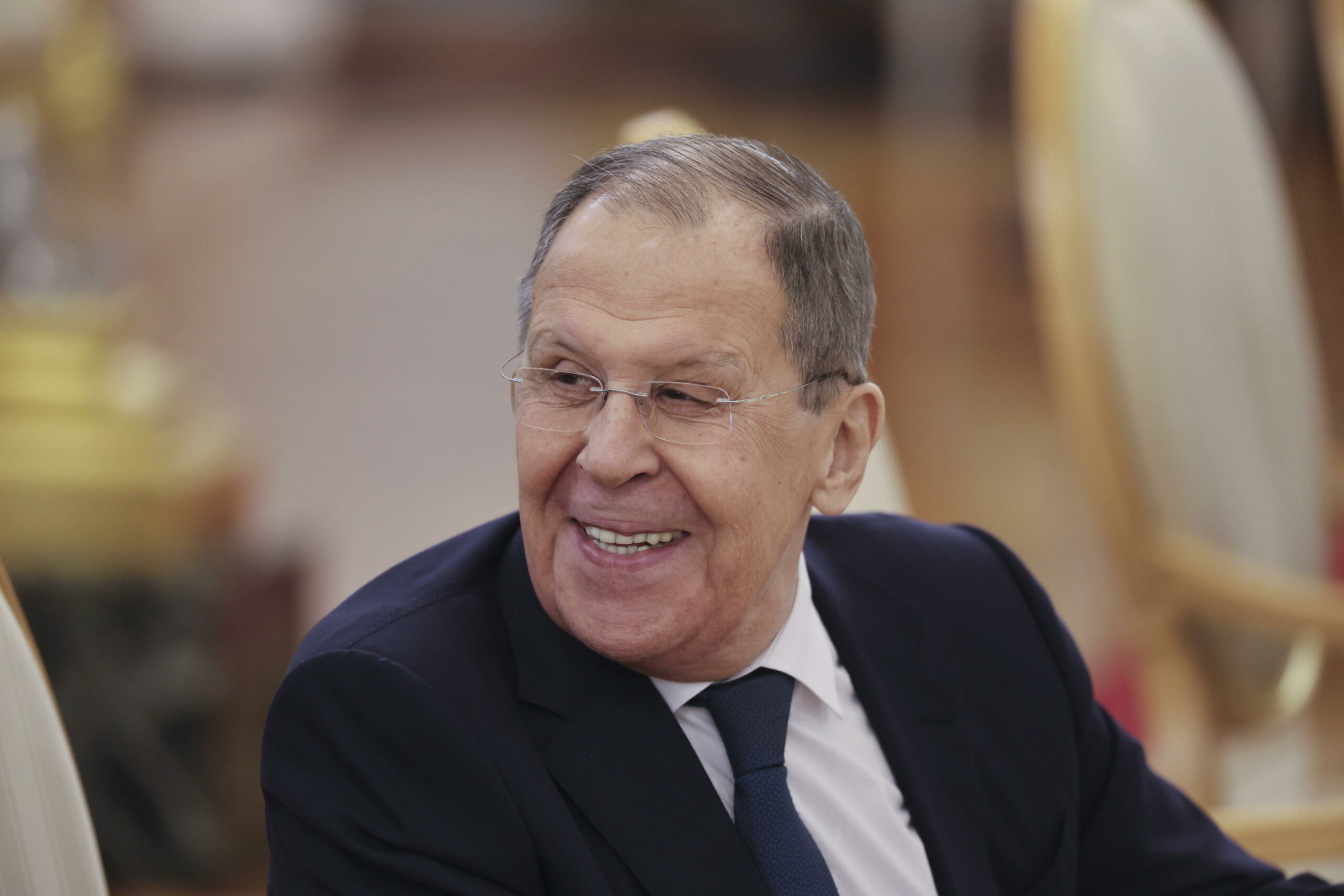 Lavrov: “Colloqui sulla sicurezza dell’Ucraina senza Mosca sono una strada senza uscita”