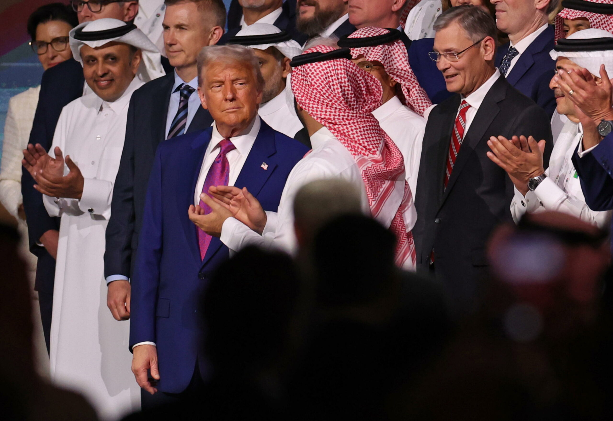 Axios: “Stati del Golfo frenano Trump su raid contro Iran”