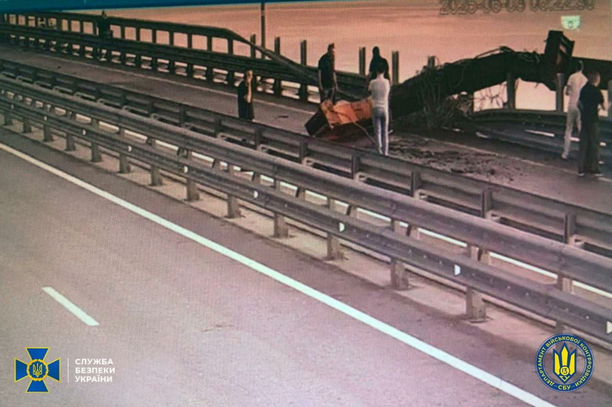 Ucraina rivendica esplosione su ponte in Crimea