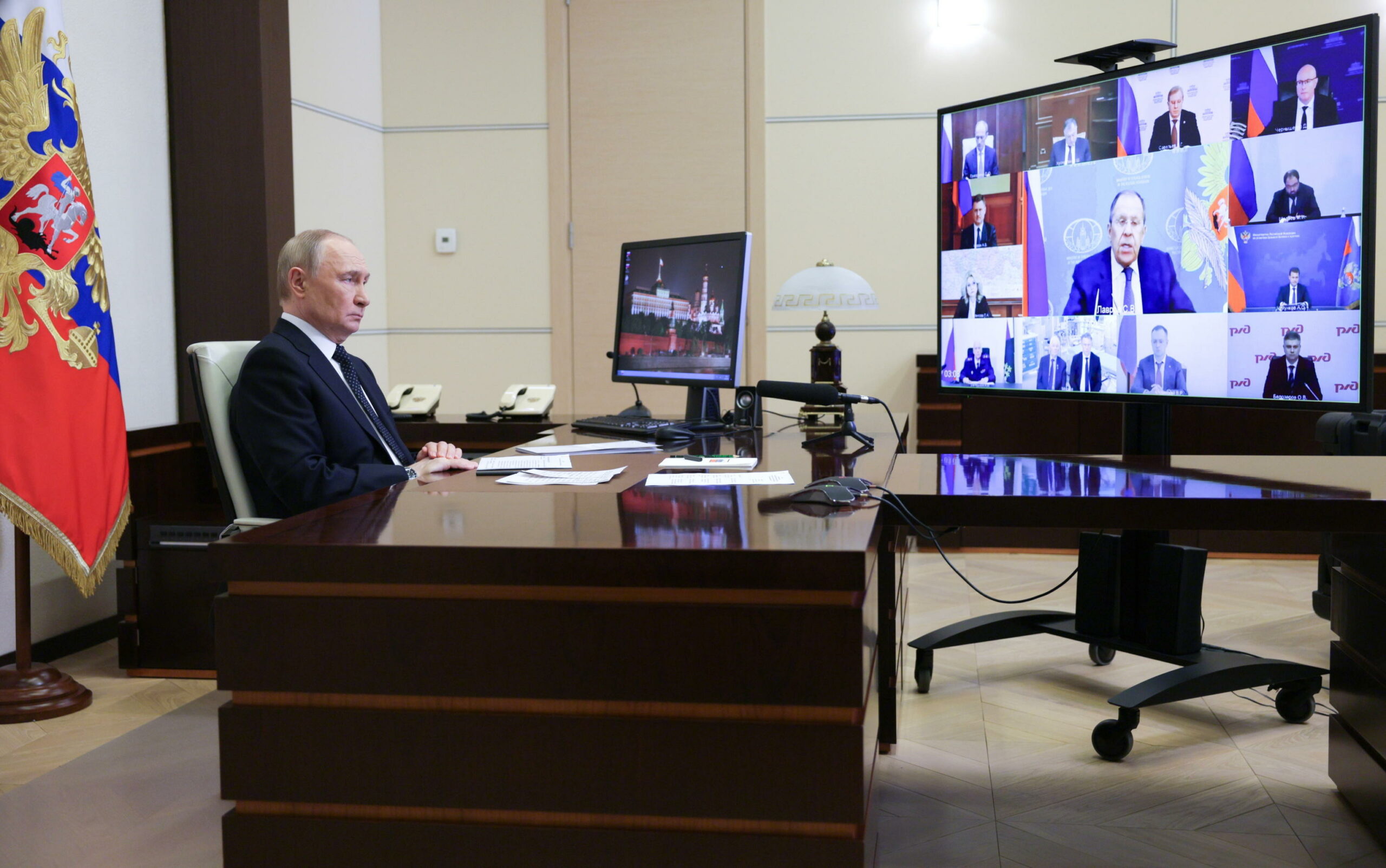 Putin accusa Ucraina di atti terroristici contro civili russi