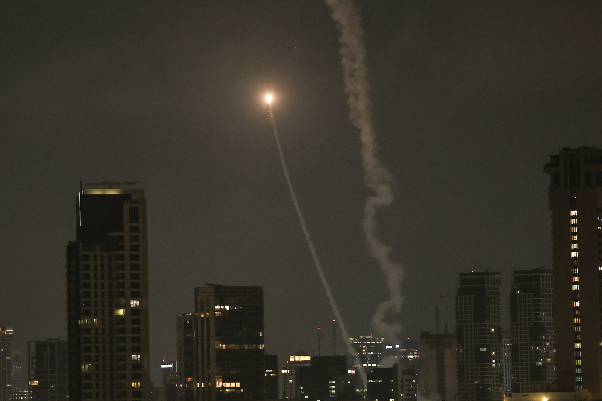 Wall Street Journal: Israele sta esaurendo intercettori difensivi Arrow
