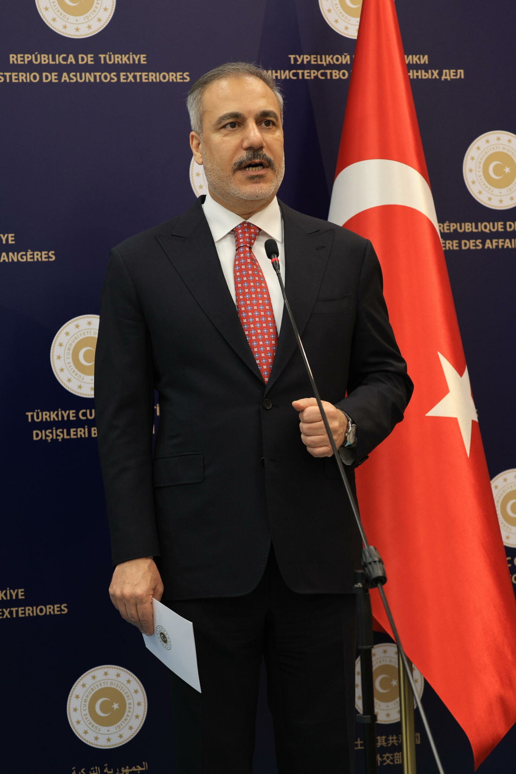 Turchia e Pakistan discutono di cooperazione nei settori della difesa e dell’energia