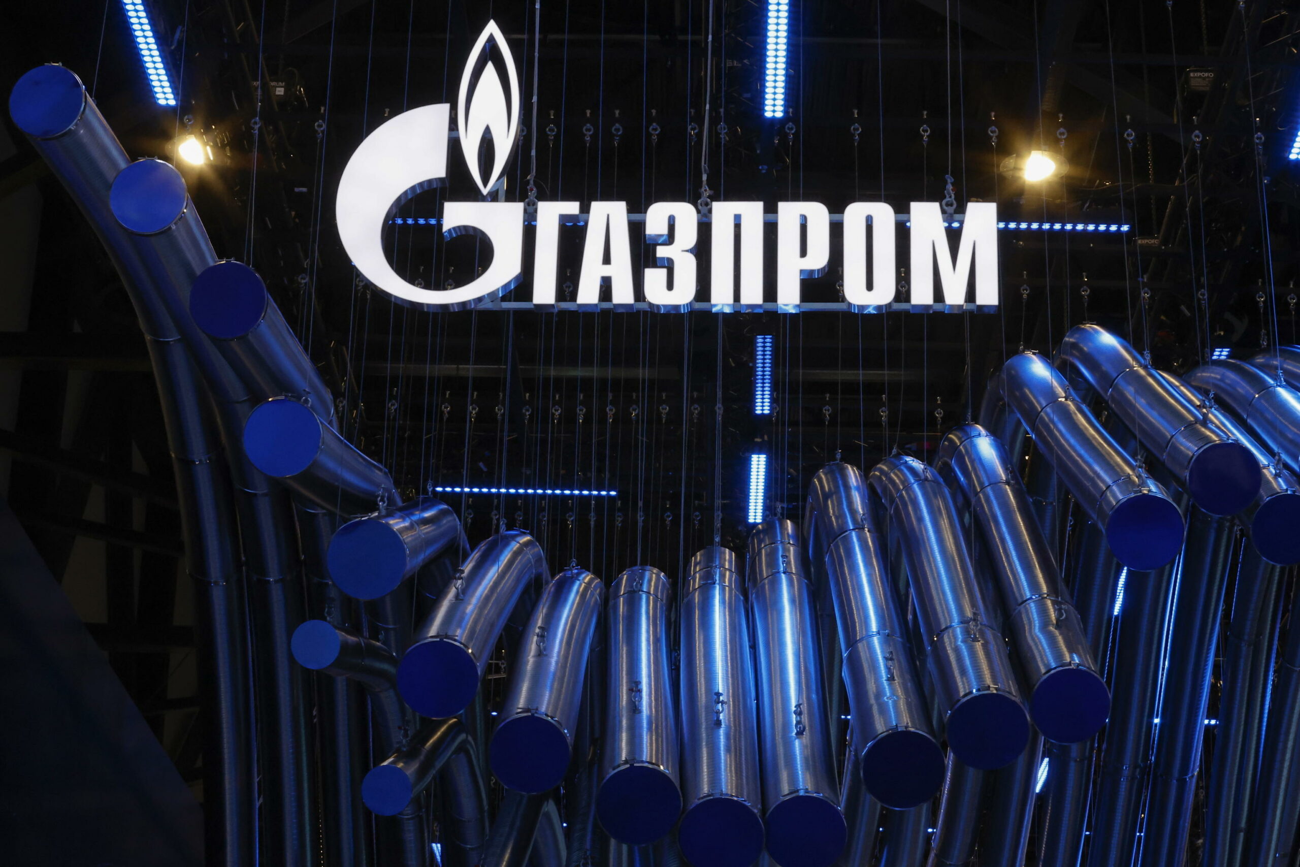 Kyiv Independent: “Hacker ucraini cancellano database di Gazprom”