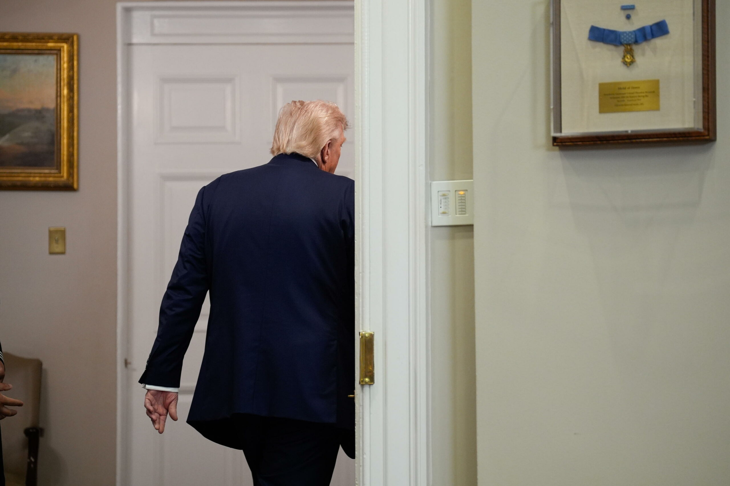 Post incontro Putin-Witkoff: Trump potrebbe pianificare trilaterale con Putin e Zelensky