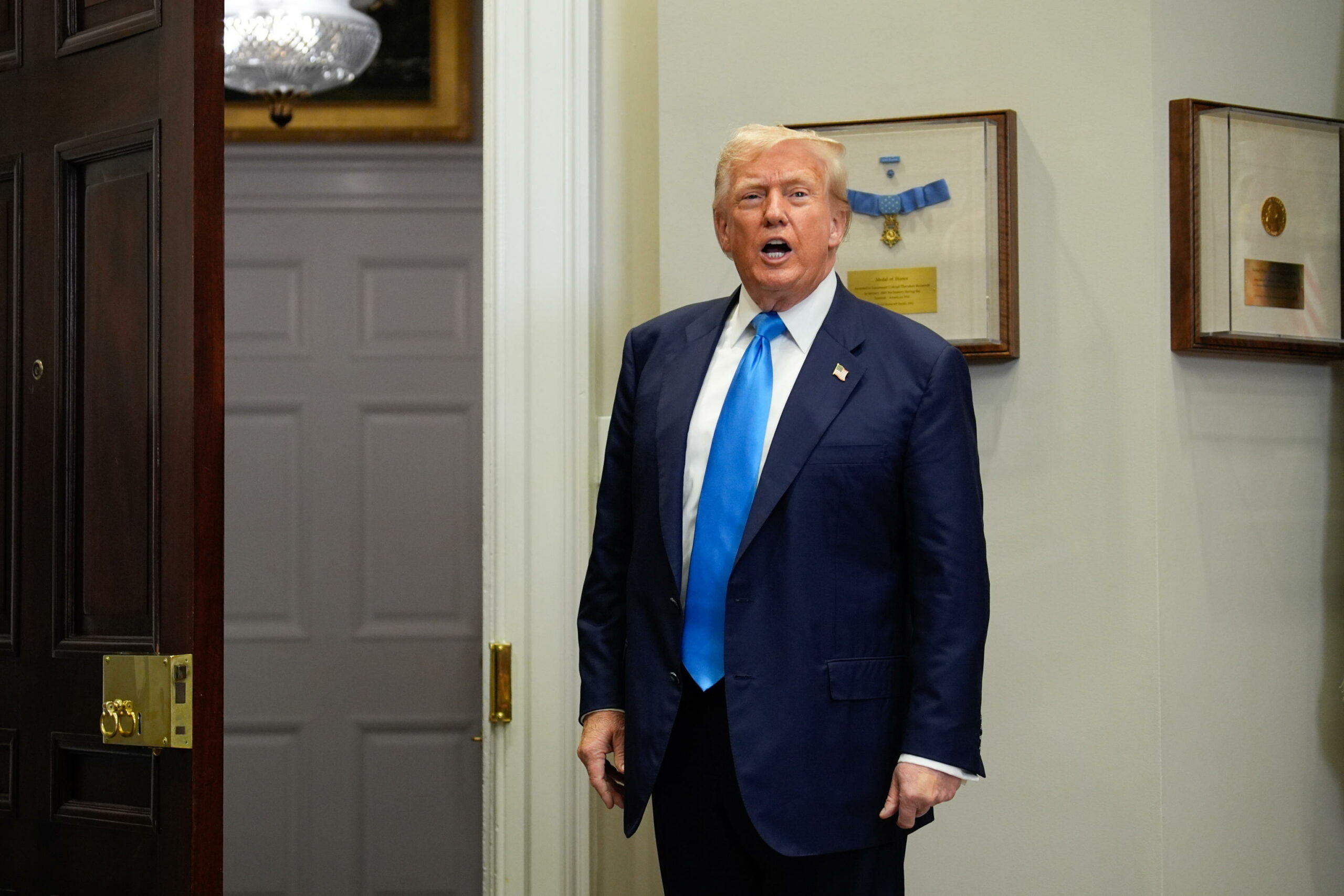 Guerra Russia-Ucraina, Trump: “Ci sarà un po’ di scambio di terre”