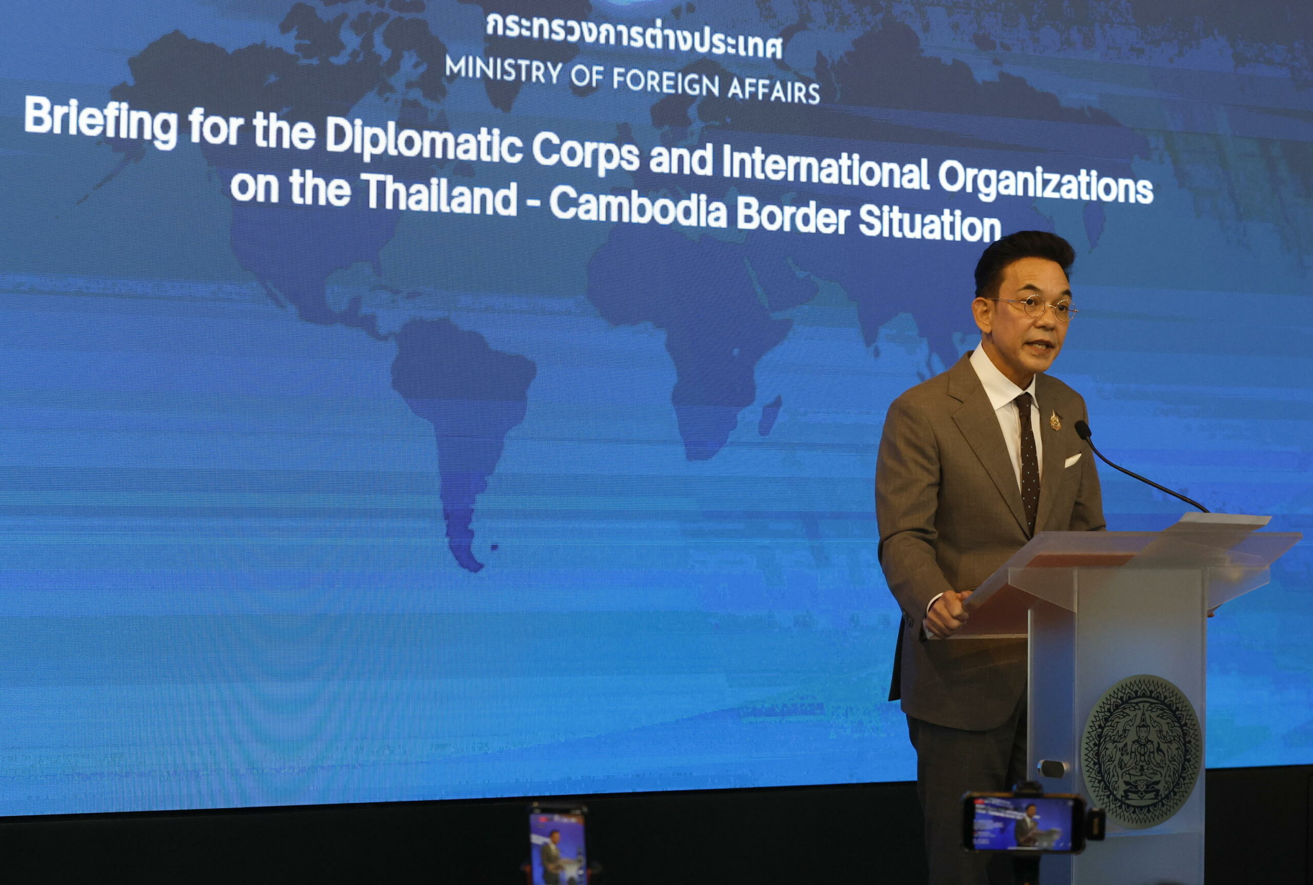 Cambogia e Thailandia avviano colloqui di pace in Malesia