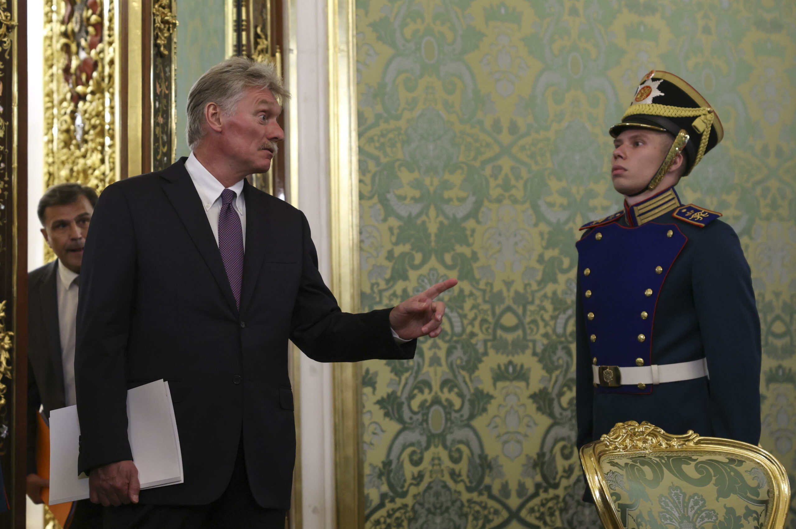 Cremlino: Putin disposto a incontrare Zelensky solo dopo “preparazione a livello di esperti”