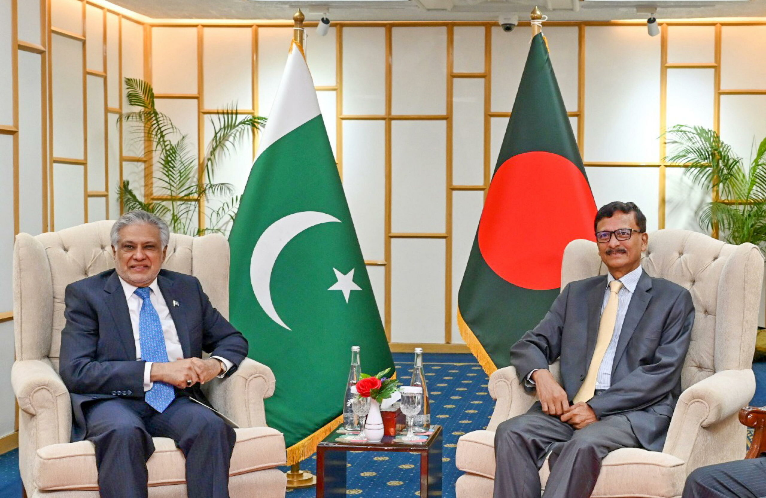 Pakistan-Bangladesh: disaccordo su questioni storiche ostacola ripresa relazioni