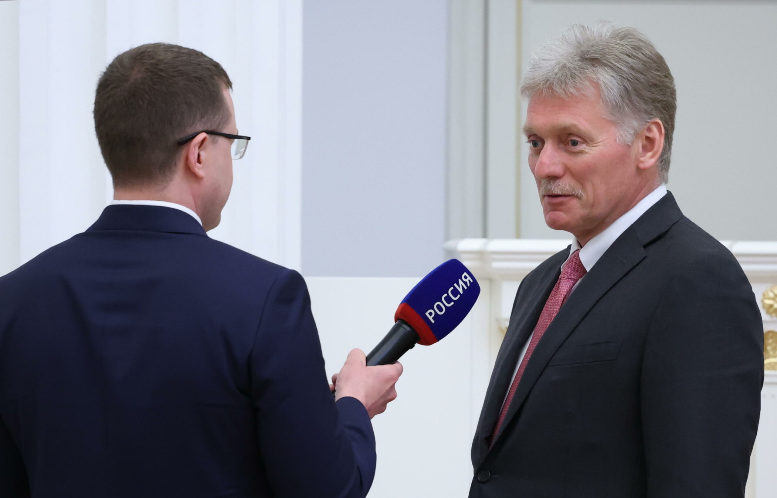 Cremlino: “Garanzie di sicurezza per l’Ucraina non possono essere fornite da forze militari straniere”