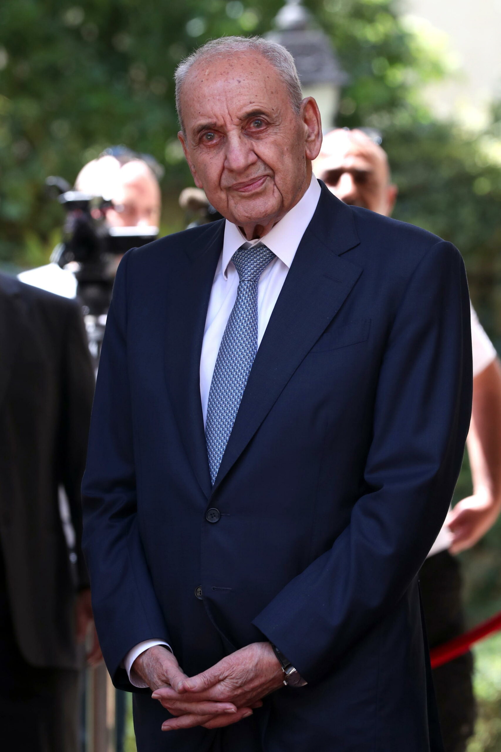 Libano: presidente del Parlamento sostiene rifiuto di Hezbollah al disarmo 