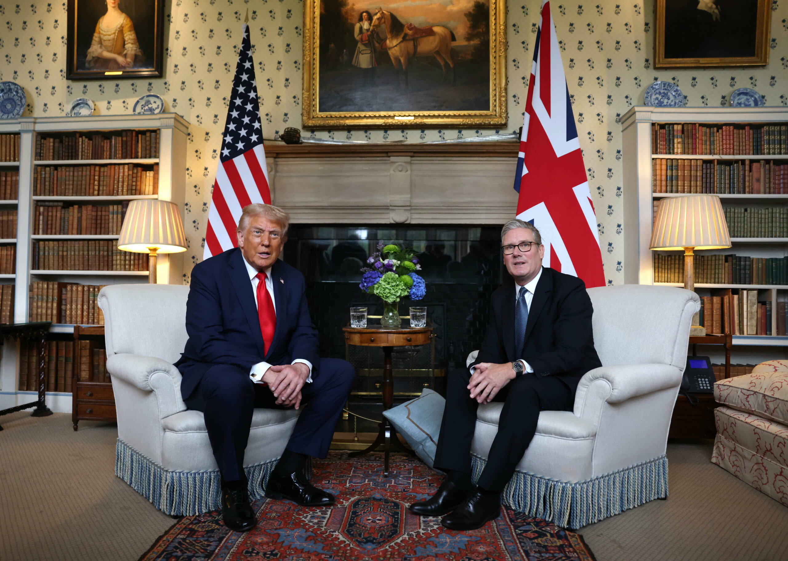Trump e Starmer firmano accordo su nucleare e intelligenza artificiale