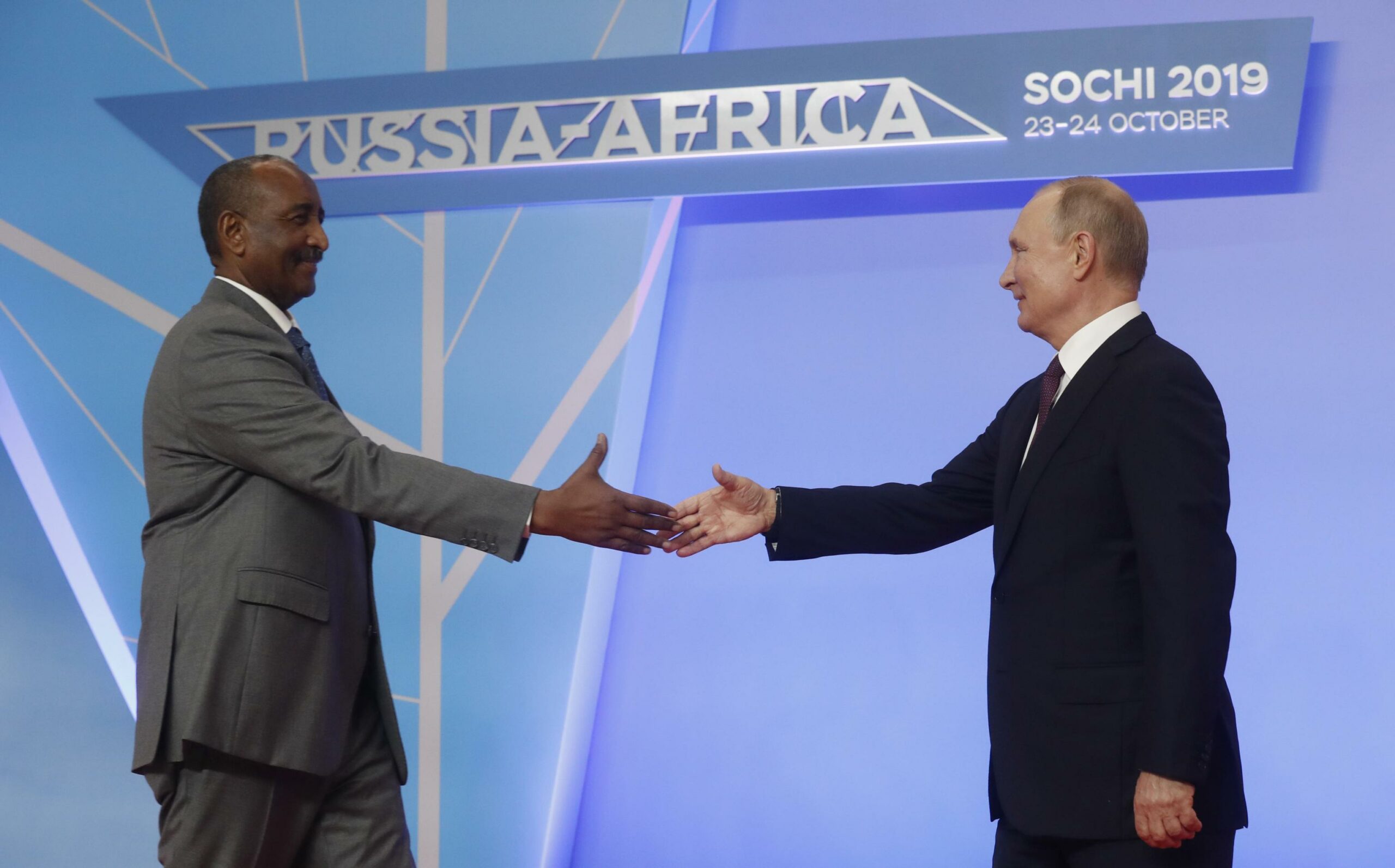 Sudan e Russia firmano accordi cooperazione economica per ricostruzione post-bellica