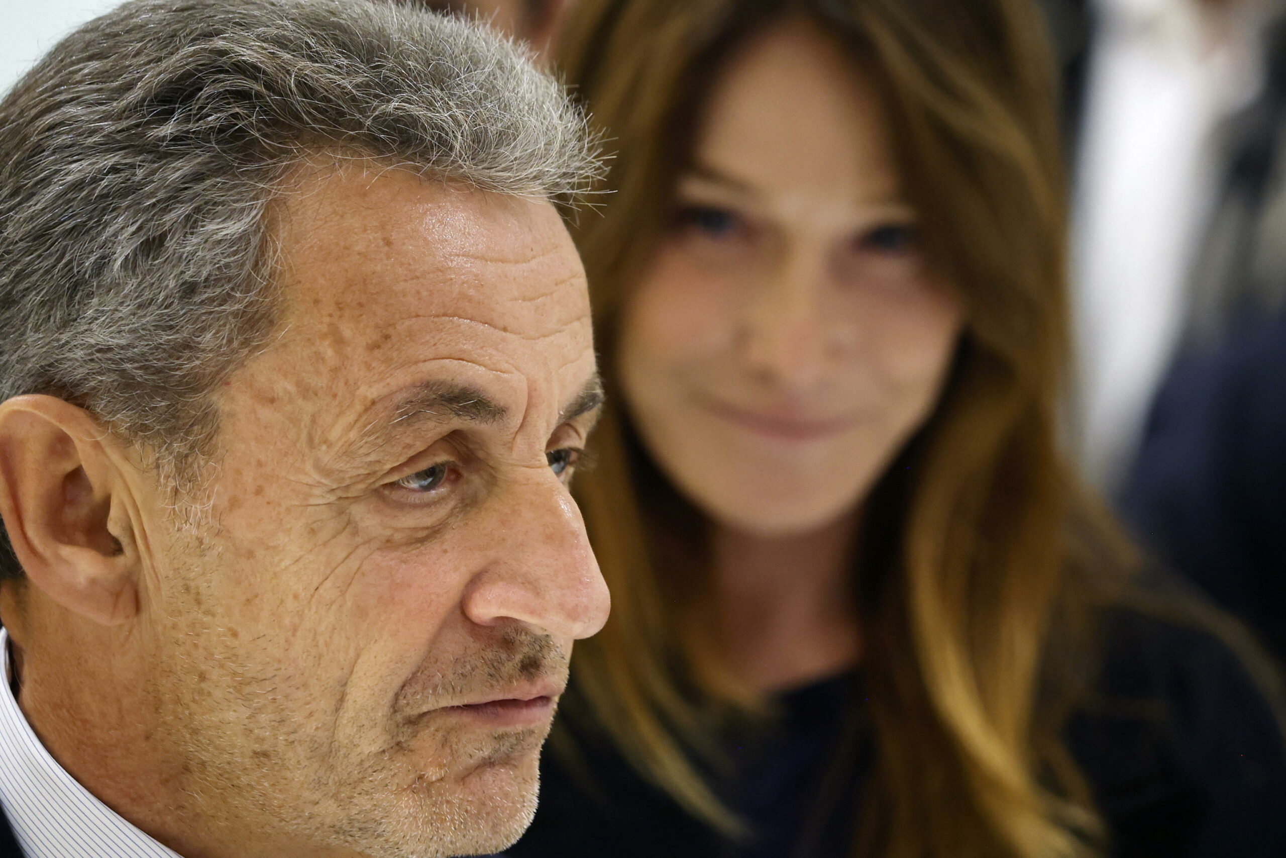 Sarkozy condannato a 5 anni di carcere per associazione a delinquere con la Libia