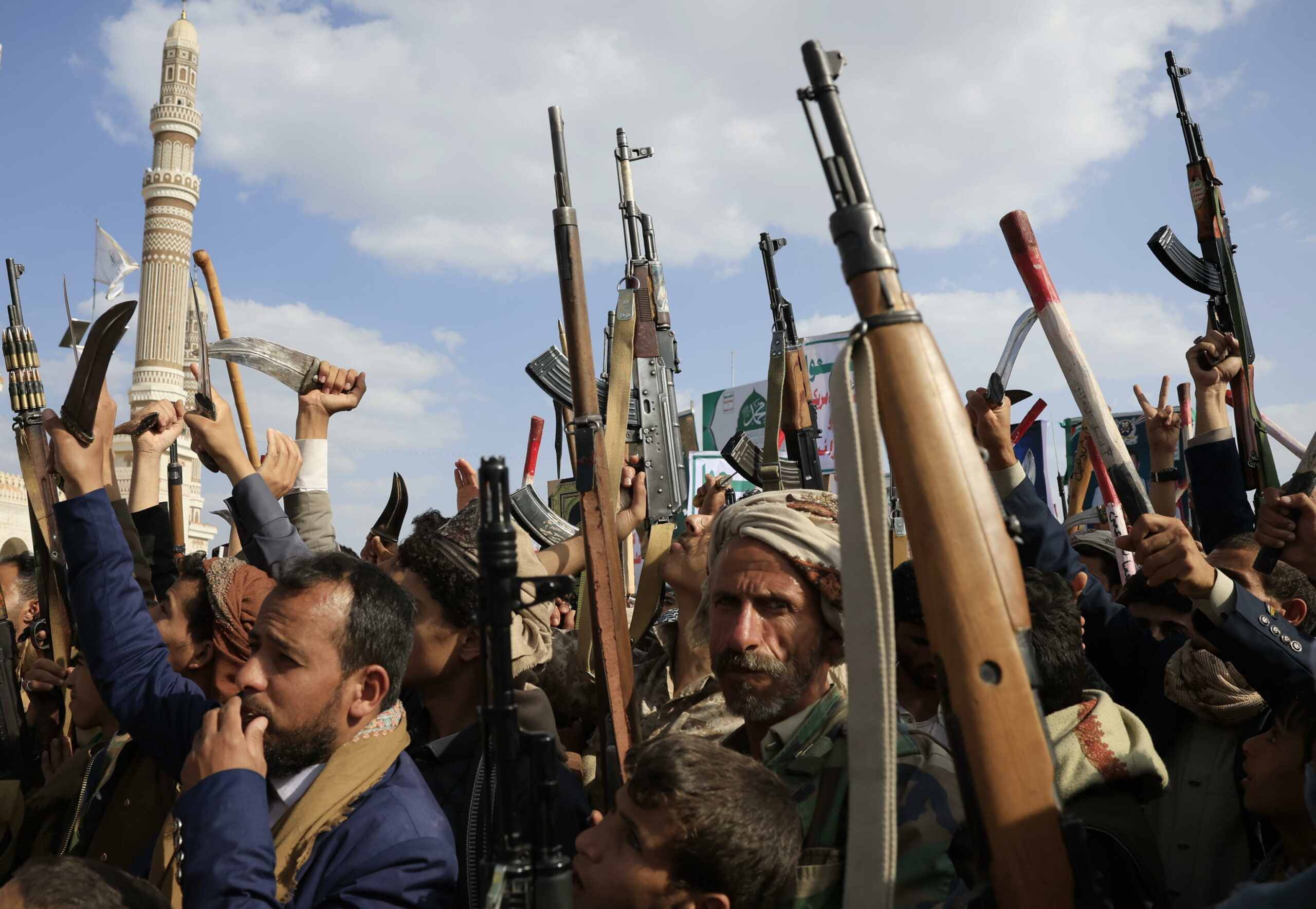 Paesi Bassi chiedono all’UE di sanzionare Houthi dopo attacco a nave olandese
