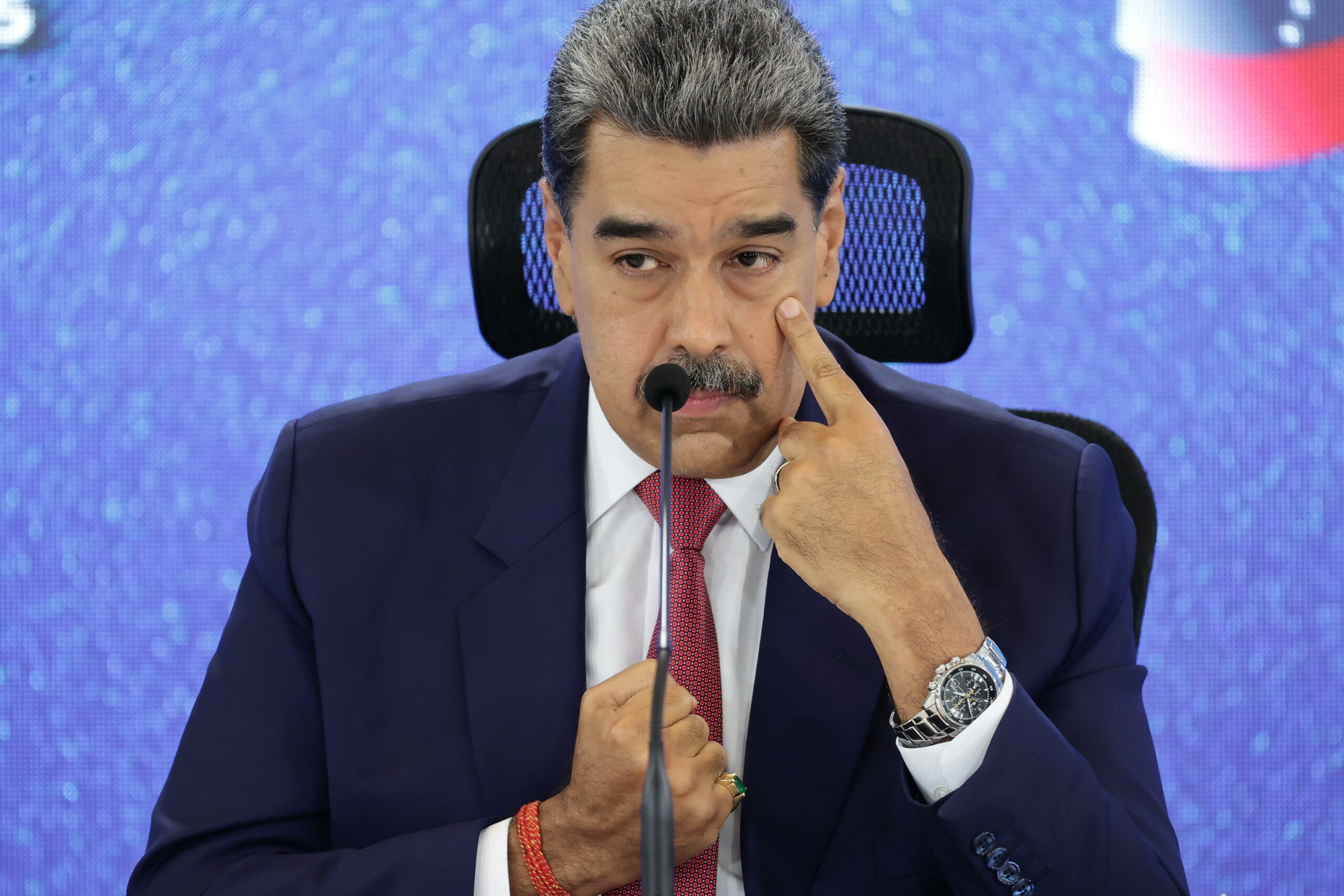 Venezuela annuncia esercitazioni militari in risposta alla pressione statunitense
