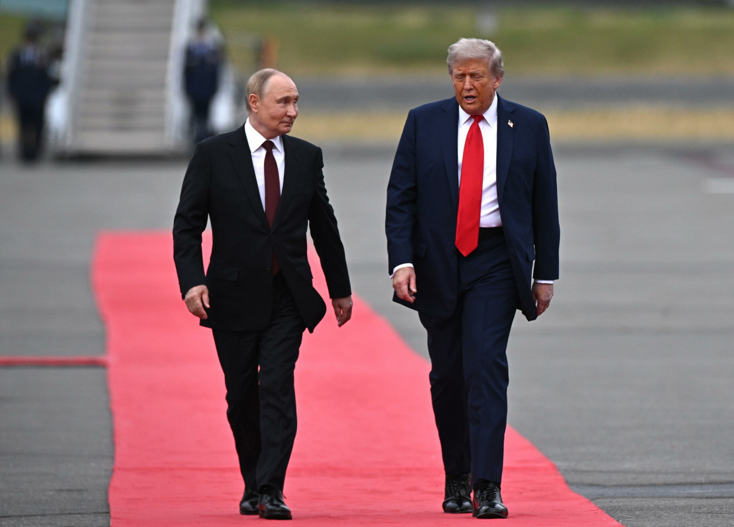 Media internazionali: “Sospeso il vertice Putin-Trump a Budapest”