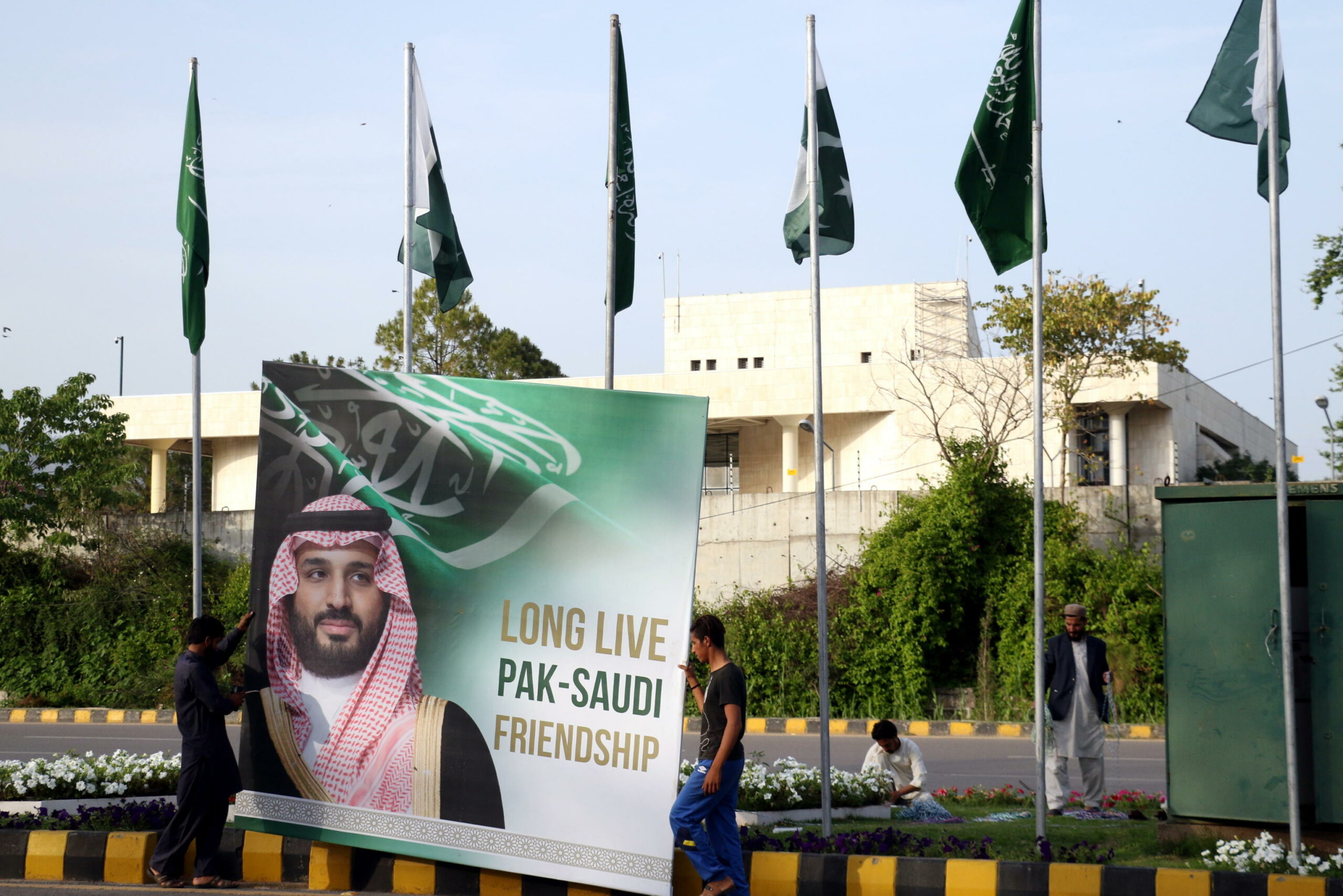 Pakistan cerca investimenti sauditi dopo storico accordo di difesa