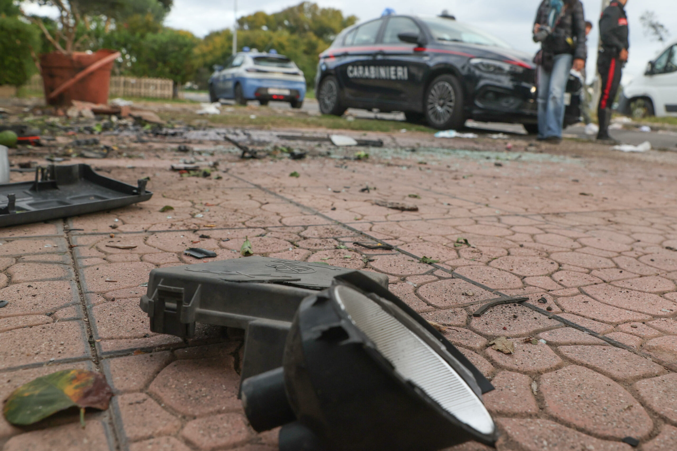 Bomba distrugge auto del giornalista Ranucci, indaga l’Antimafia