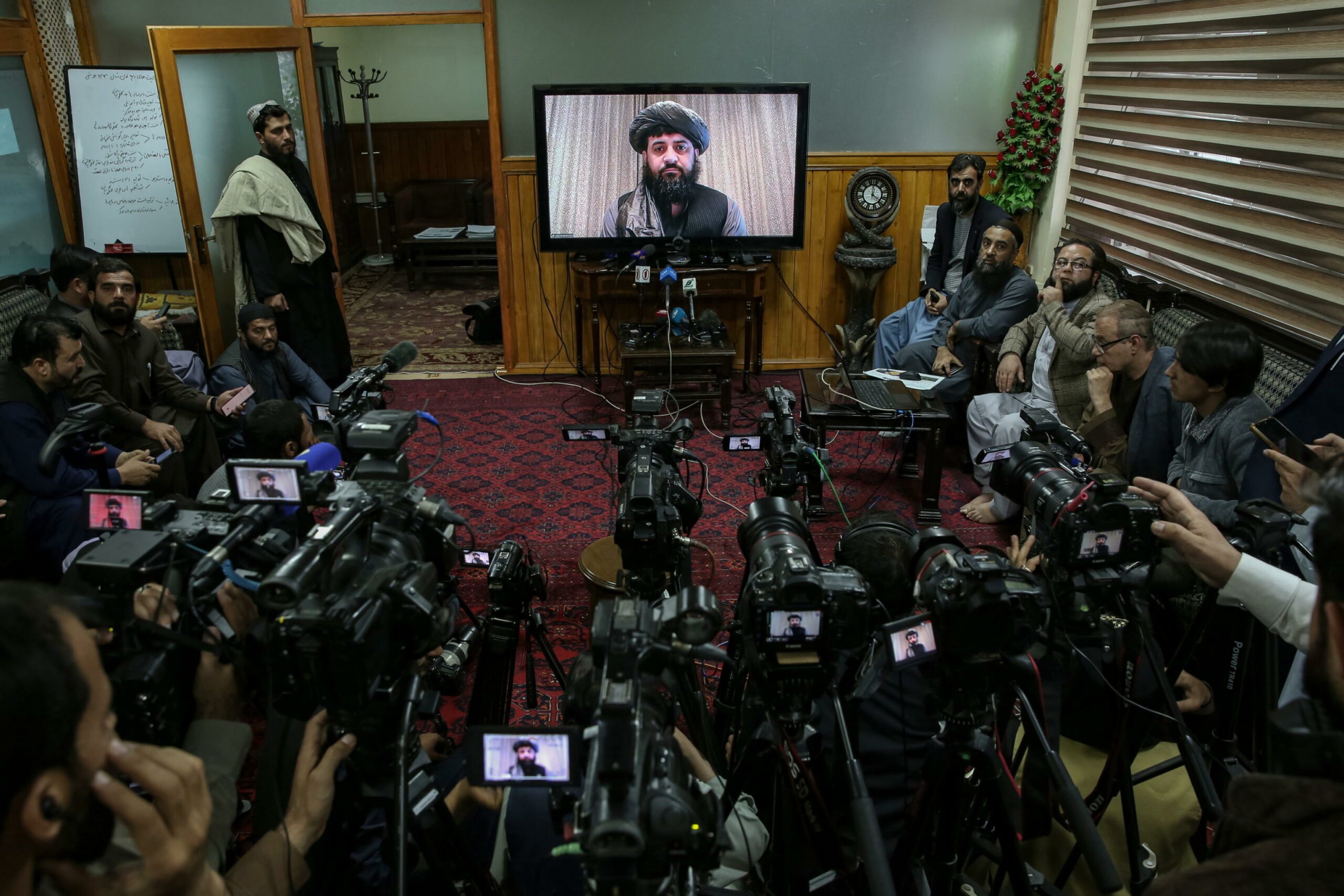 Pakistan-Afghanistan: concordato cessate il fuoco immediato dopo colloqui a Doha