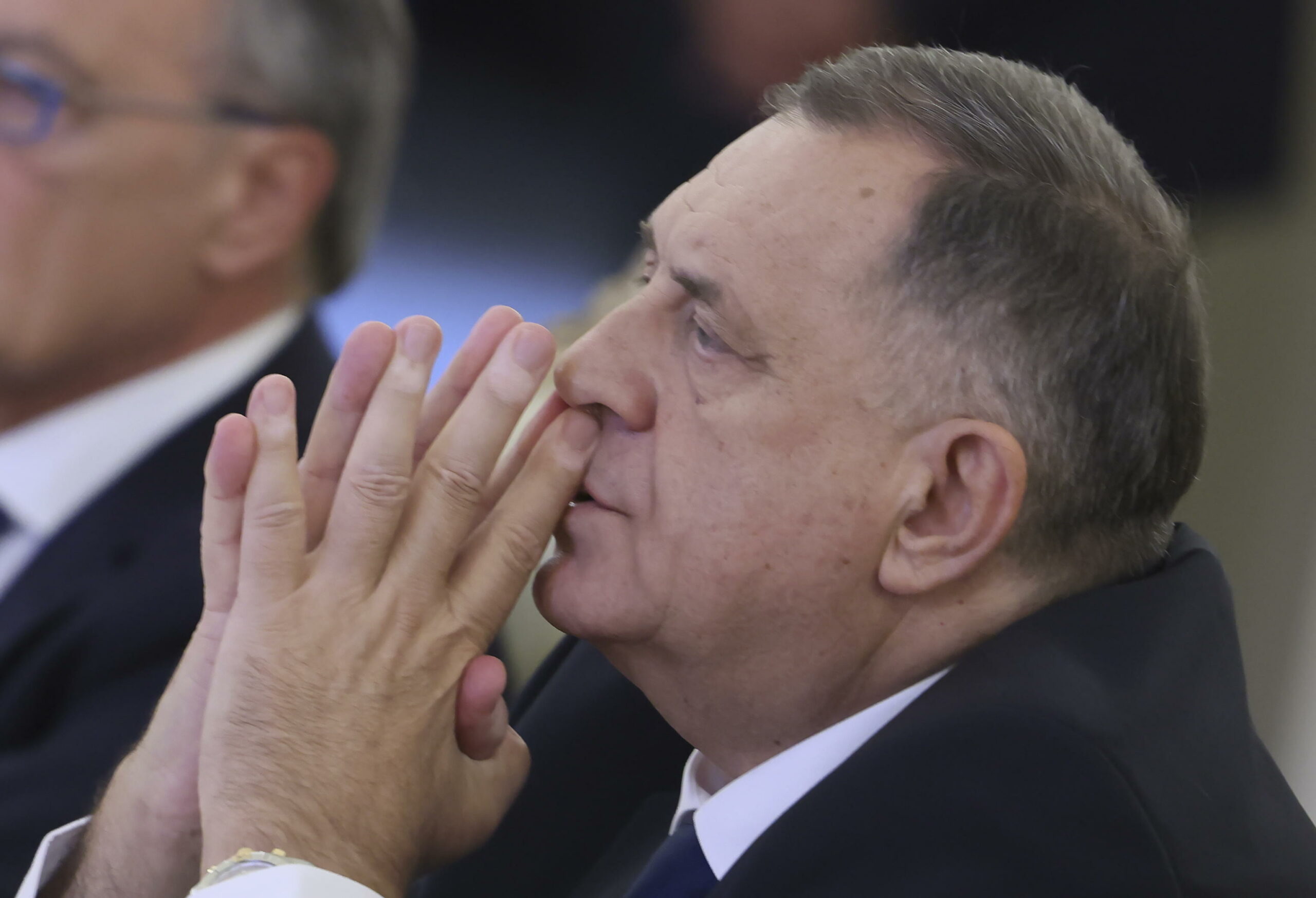 USA revocano sanzioni al leader serbo-bosniaco Dodik e ai suoi alleati