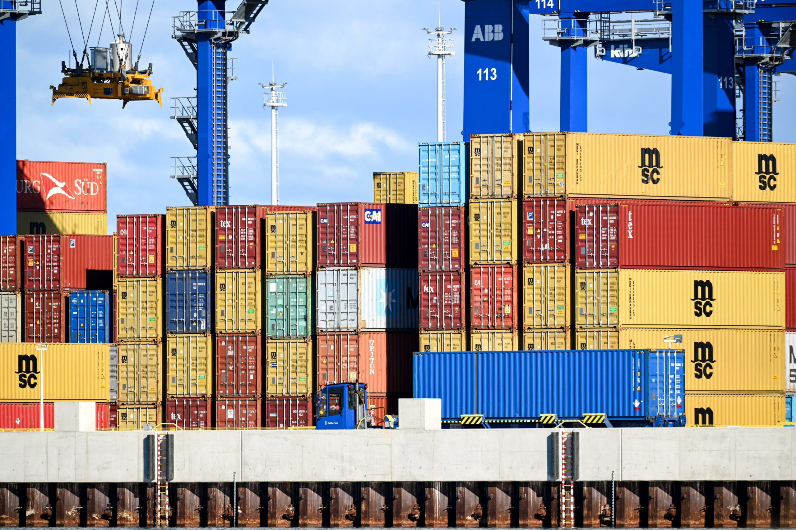 La Cina e il crescente interesse nell’Artico: Pechino inaugura primo viaggio container dall’Asia all’Europa