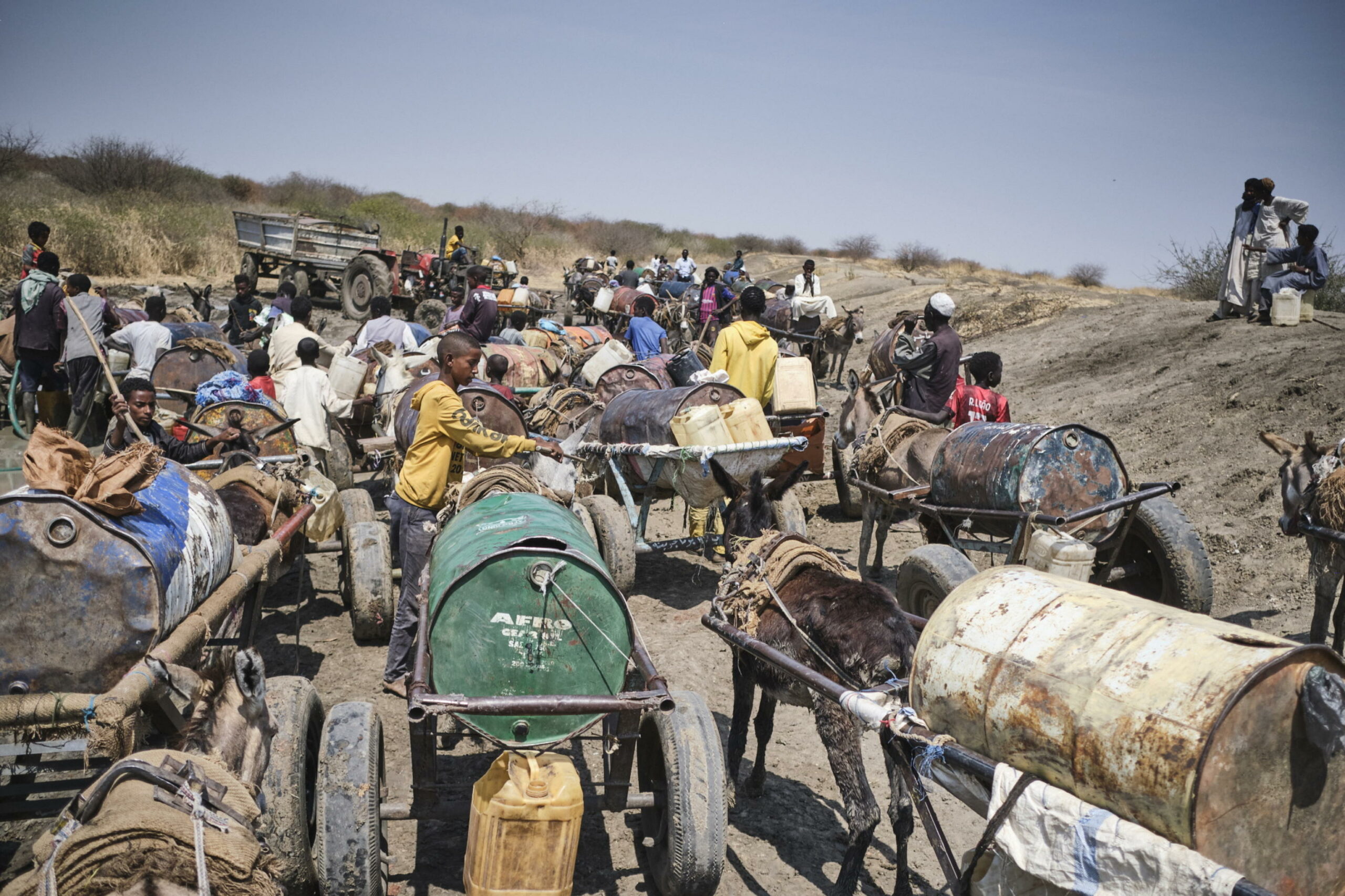 Sudan: attacco transfrontaliero con droni uccide 17 persone in Ciad
