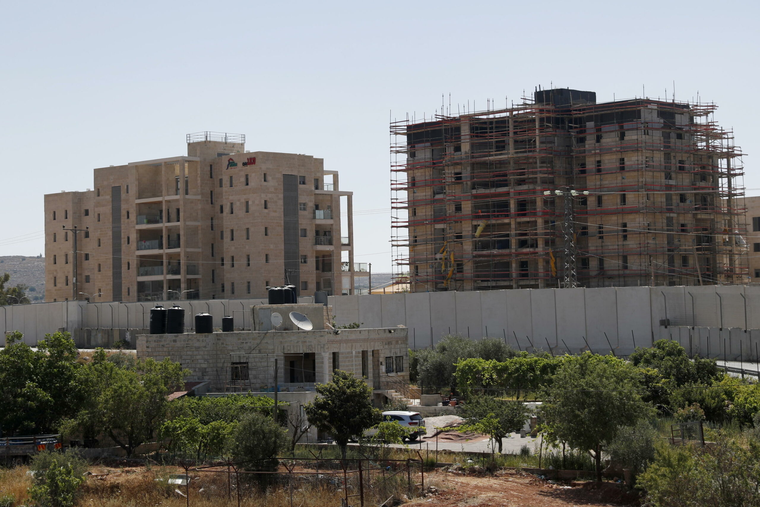 Israele approva costruzione di 1.300 abitazioni per coloni in Cisgiordania