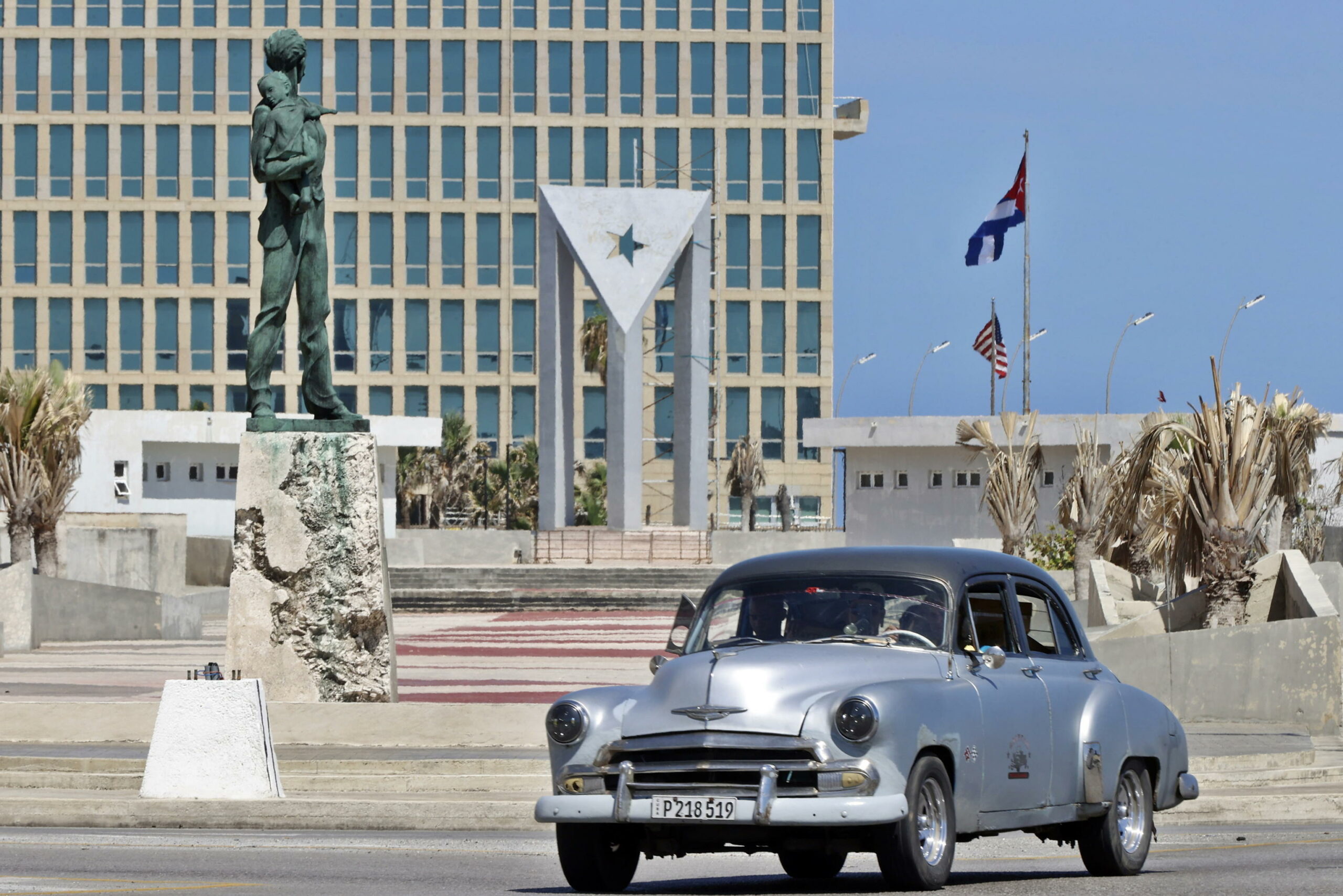 Cuba: legislatori approvano ampie riforme del modello socialista sotto pressione USA