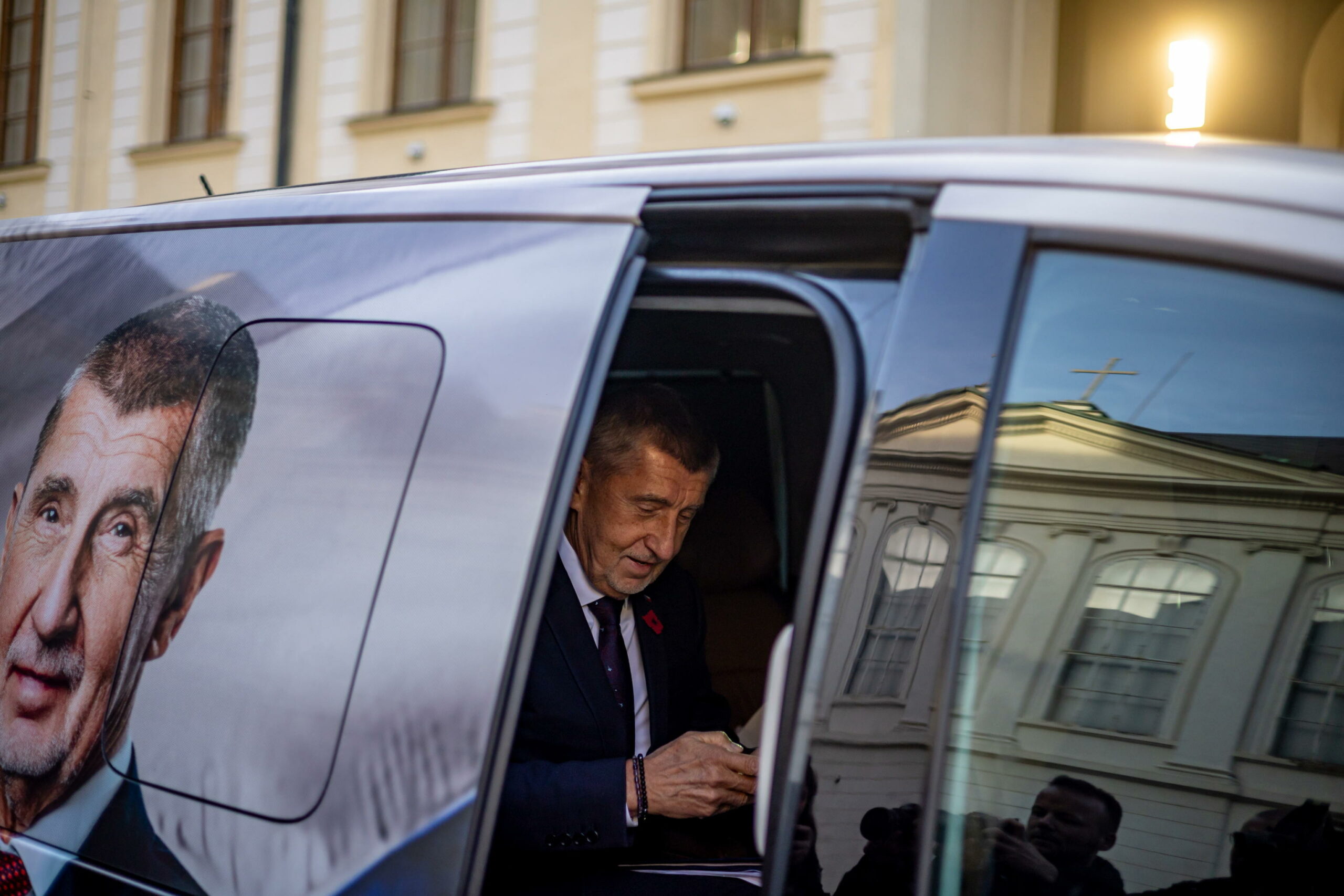 Repubblica Ceca: presidente Pavel nomina miliardario Babis come premier