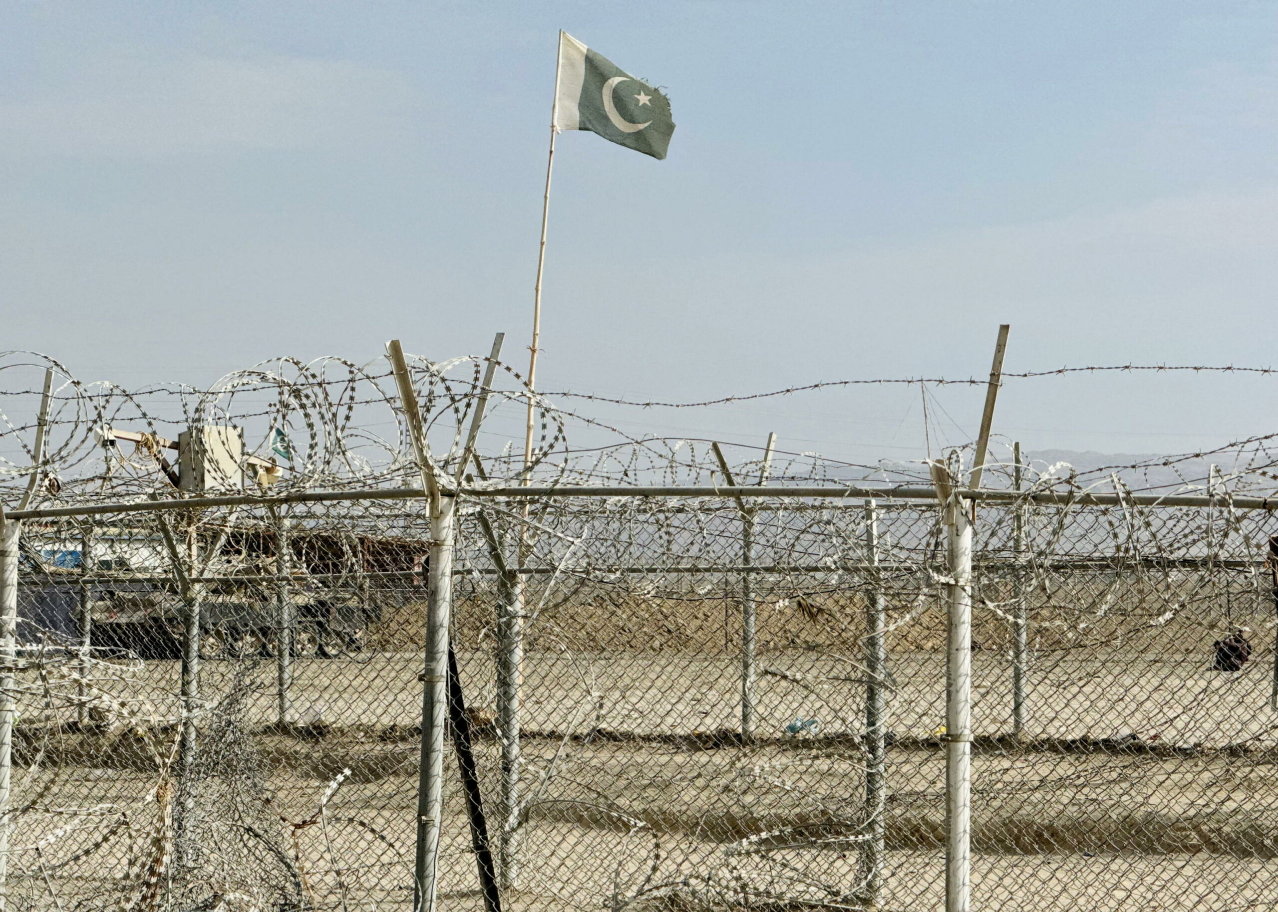 Pakistan ha schierato 8.000 soldati, un sistema di difesa aerea cinese e aerei da guerra in Arabia Saudita