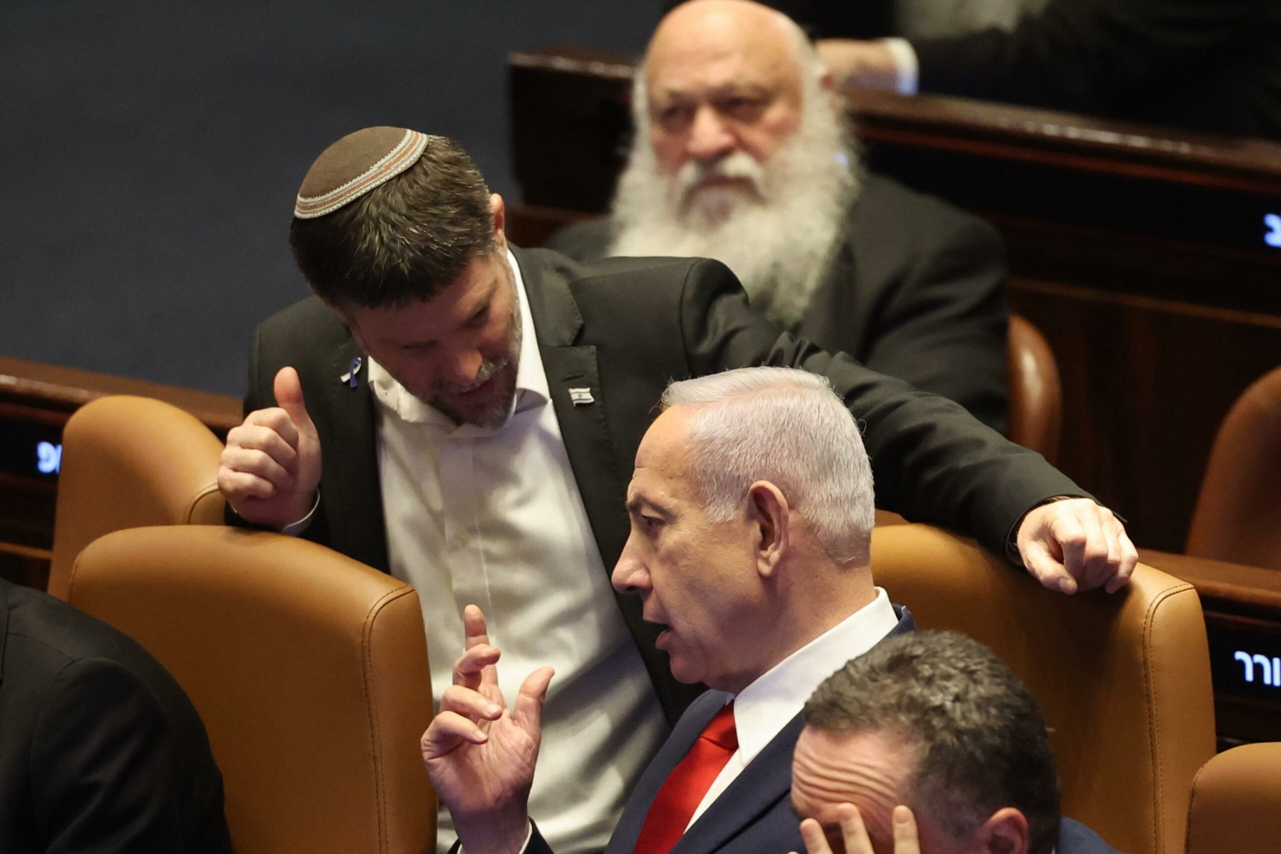 Israele approva 19 nuovi insediamenti in Cisgiordania