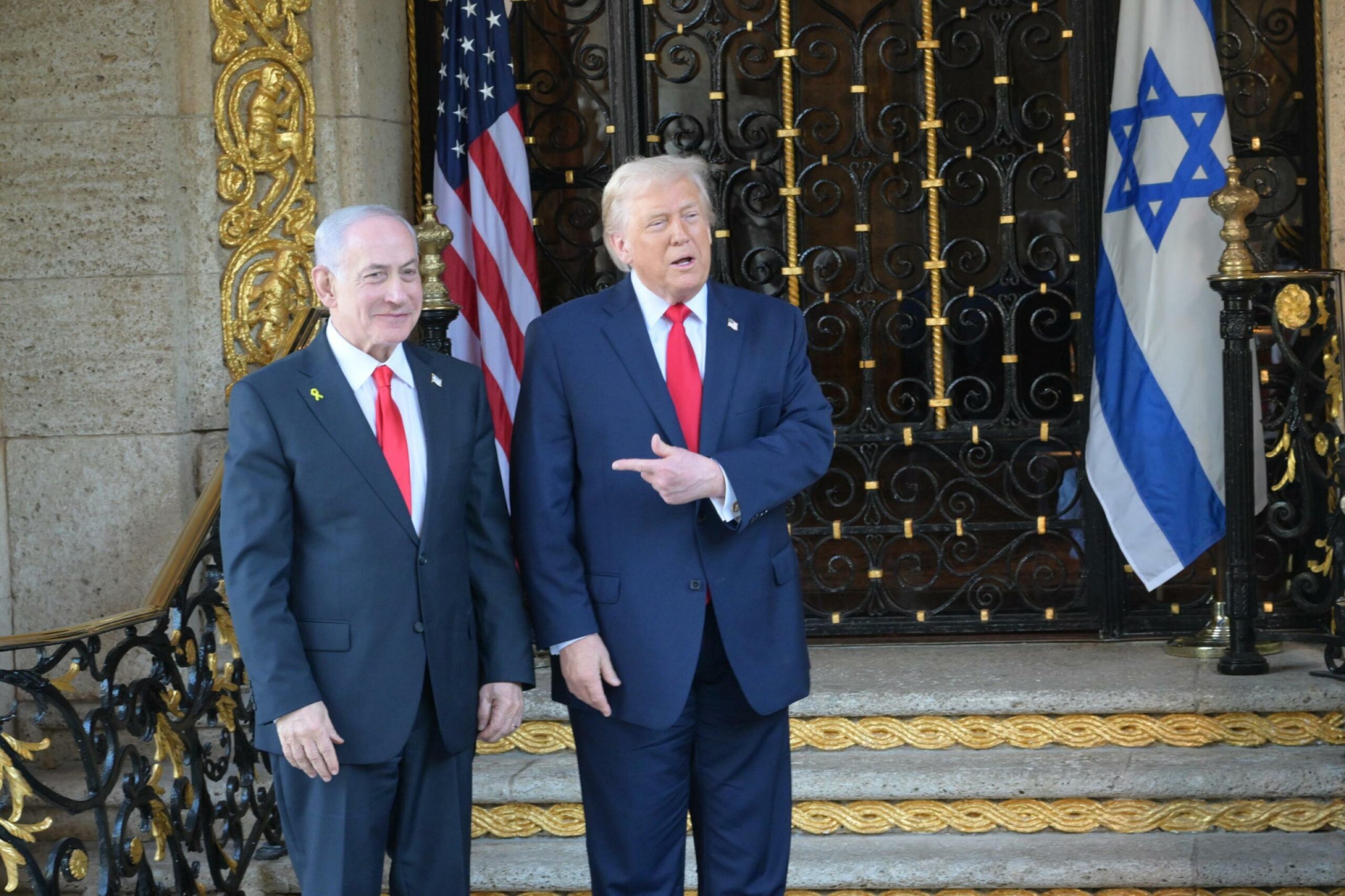 Trump minaccia attacchi in Iran dopo incontro con Netanyahu