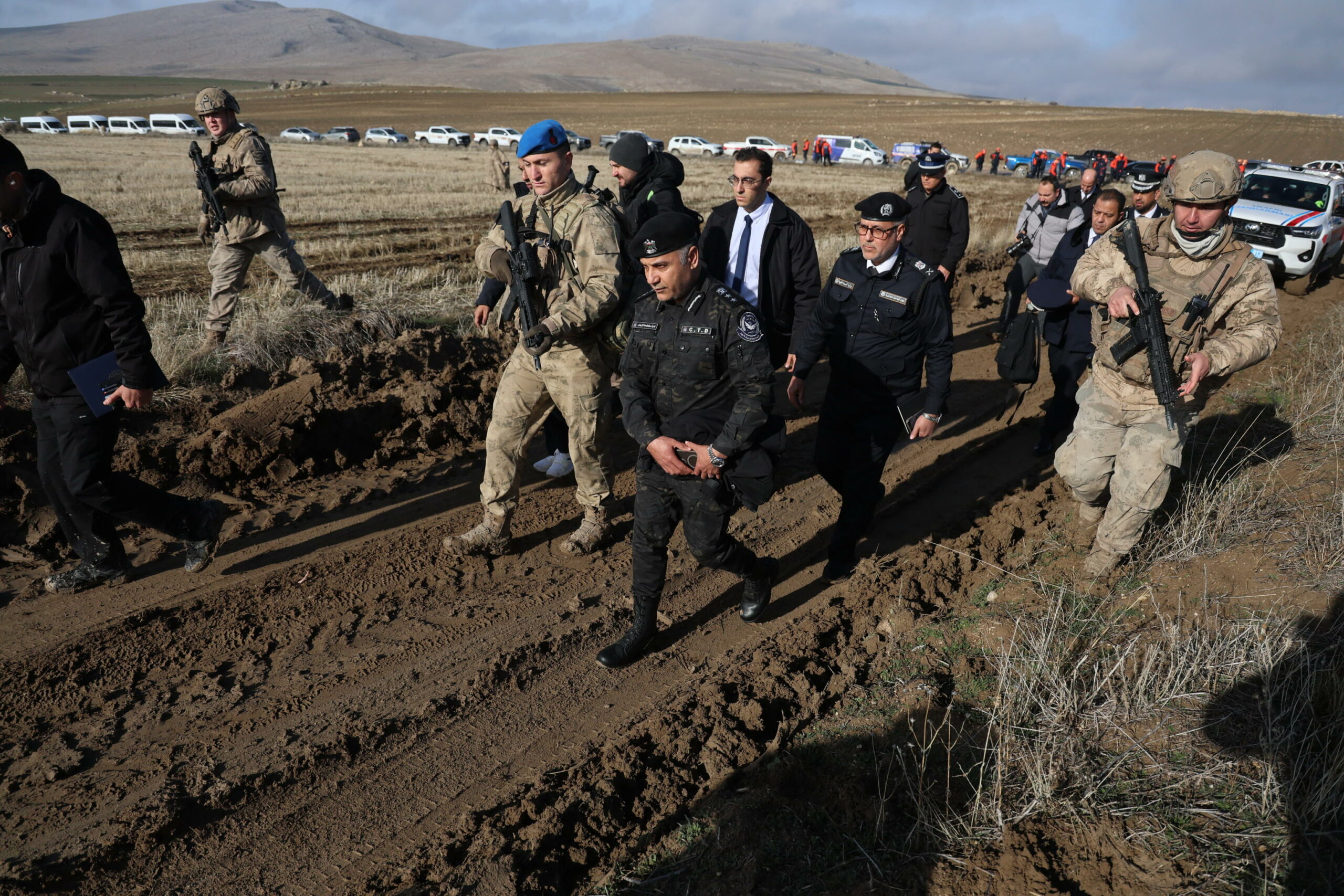 Turchia: arrestati 357 sospettati membri dell’ISIS in raid nazionali