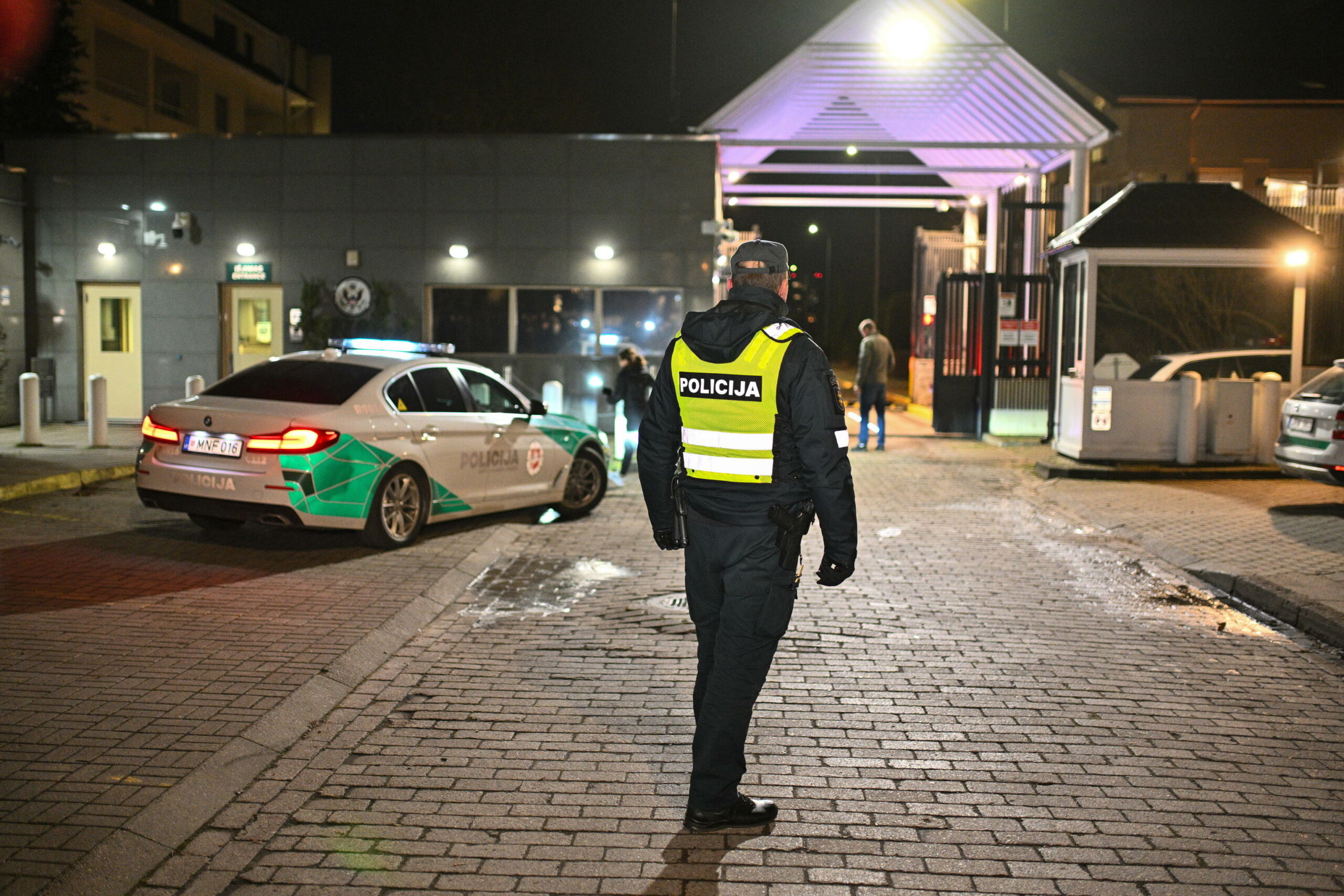 Lituania sta istallando esplosivi al confine con la Bielorussia