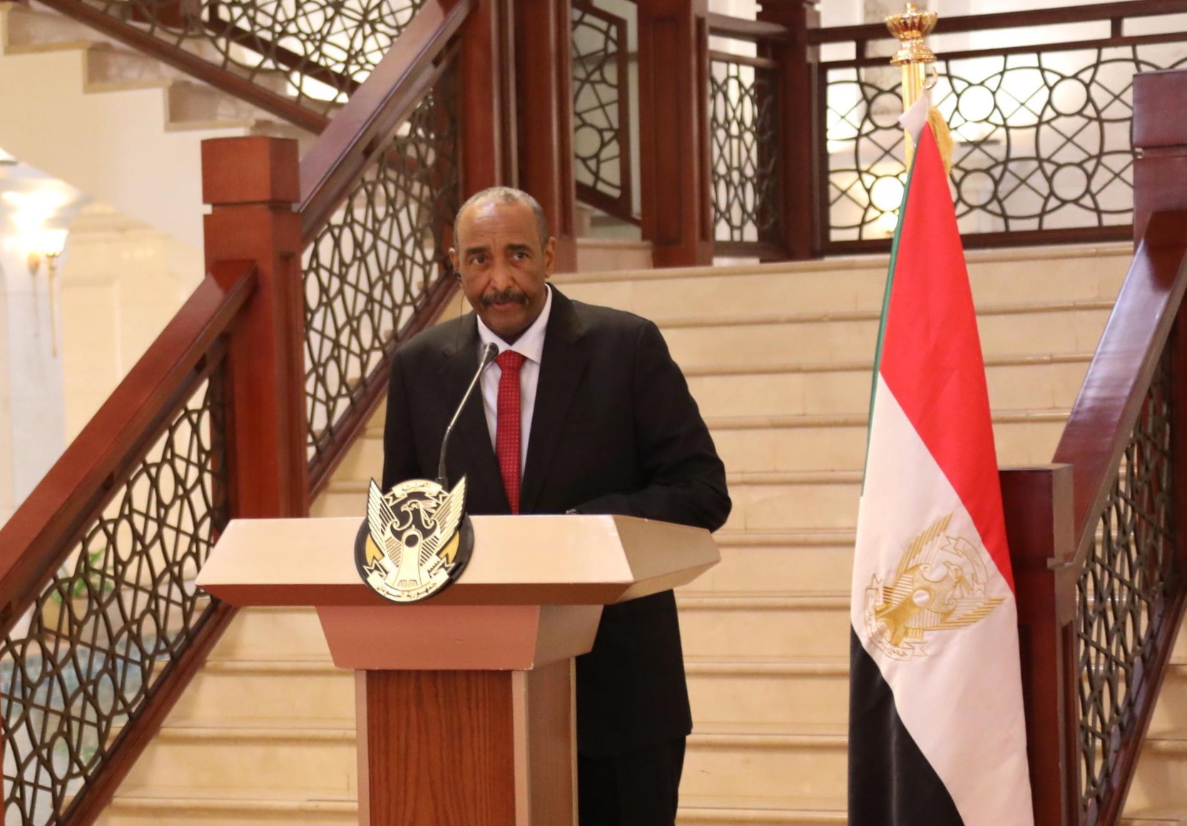 Capo esercito sudanese: “Nessuna pace finché RSF non saranno eliminate”