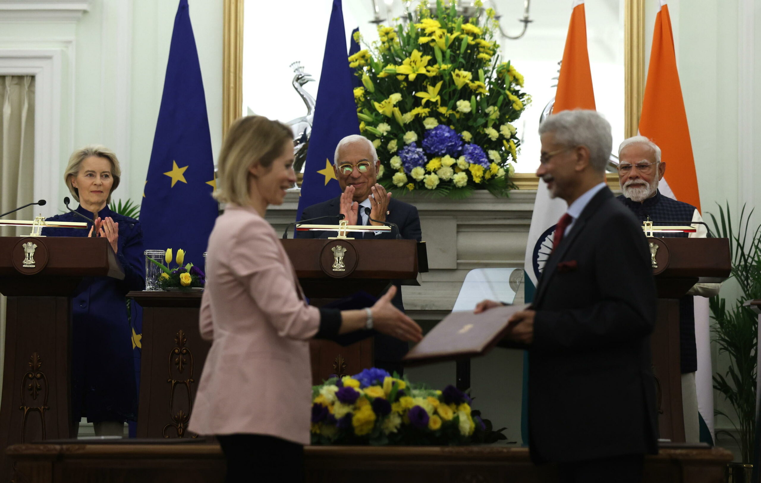 UE e India rafforzano cooperazione in sicurezza, informatica e difesa