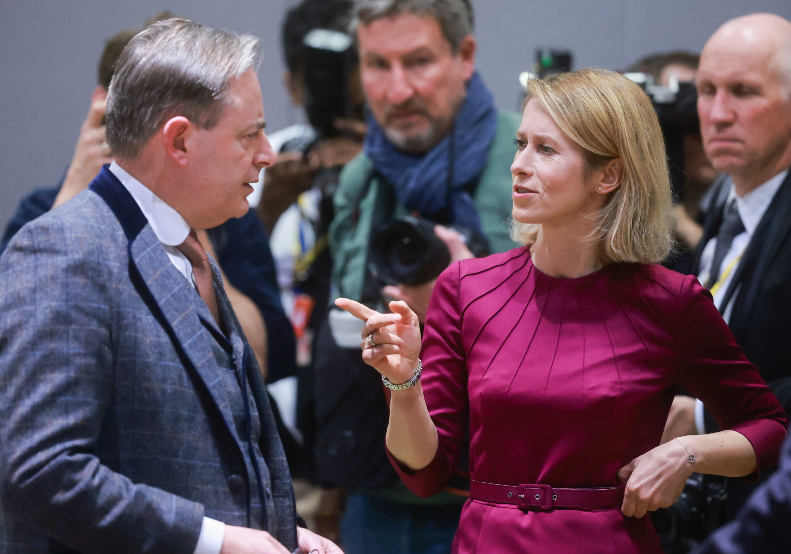 Kallas: “Stati UE non sono pronti a fornire data concreta per adesione Kiev al blocco”