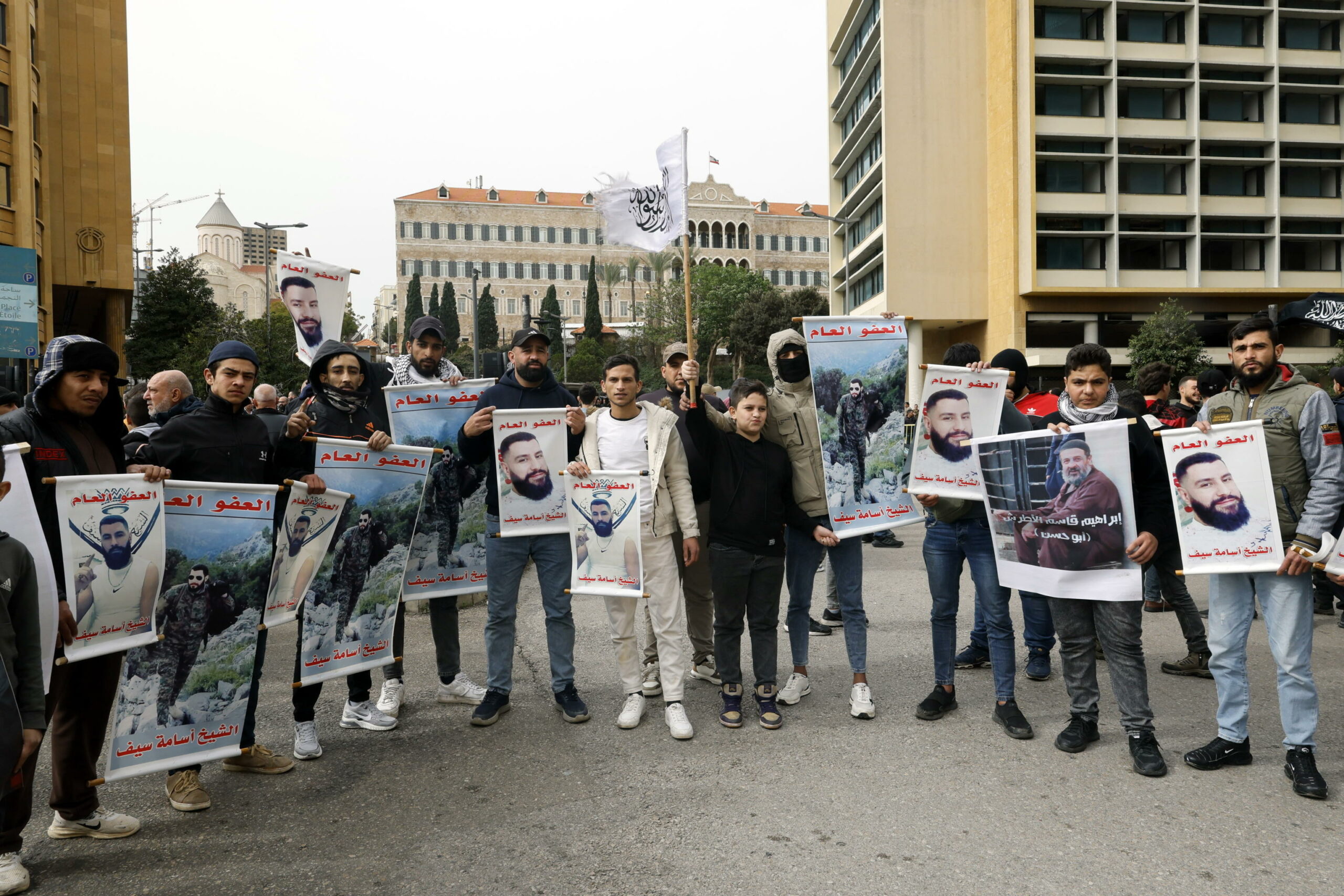 Libano approva accordo per rimpatriare 300 prigionieri siriani