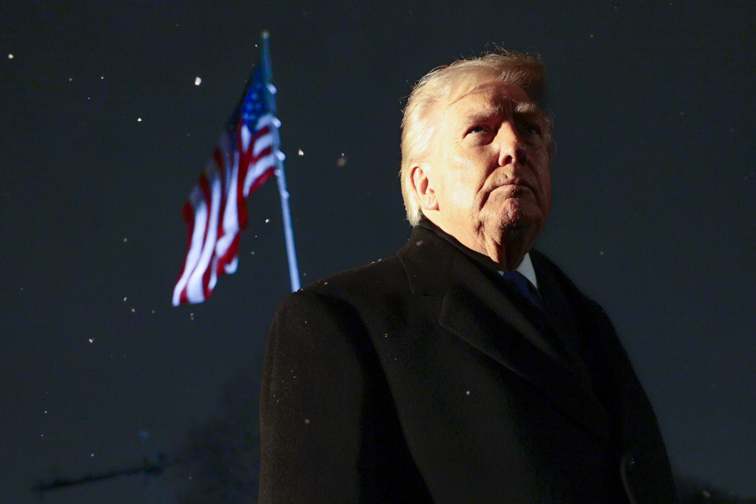 Trump valuta invio di seconda portaerei verso Iran