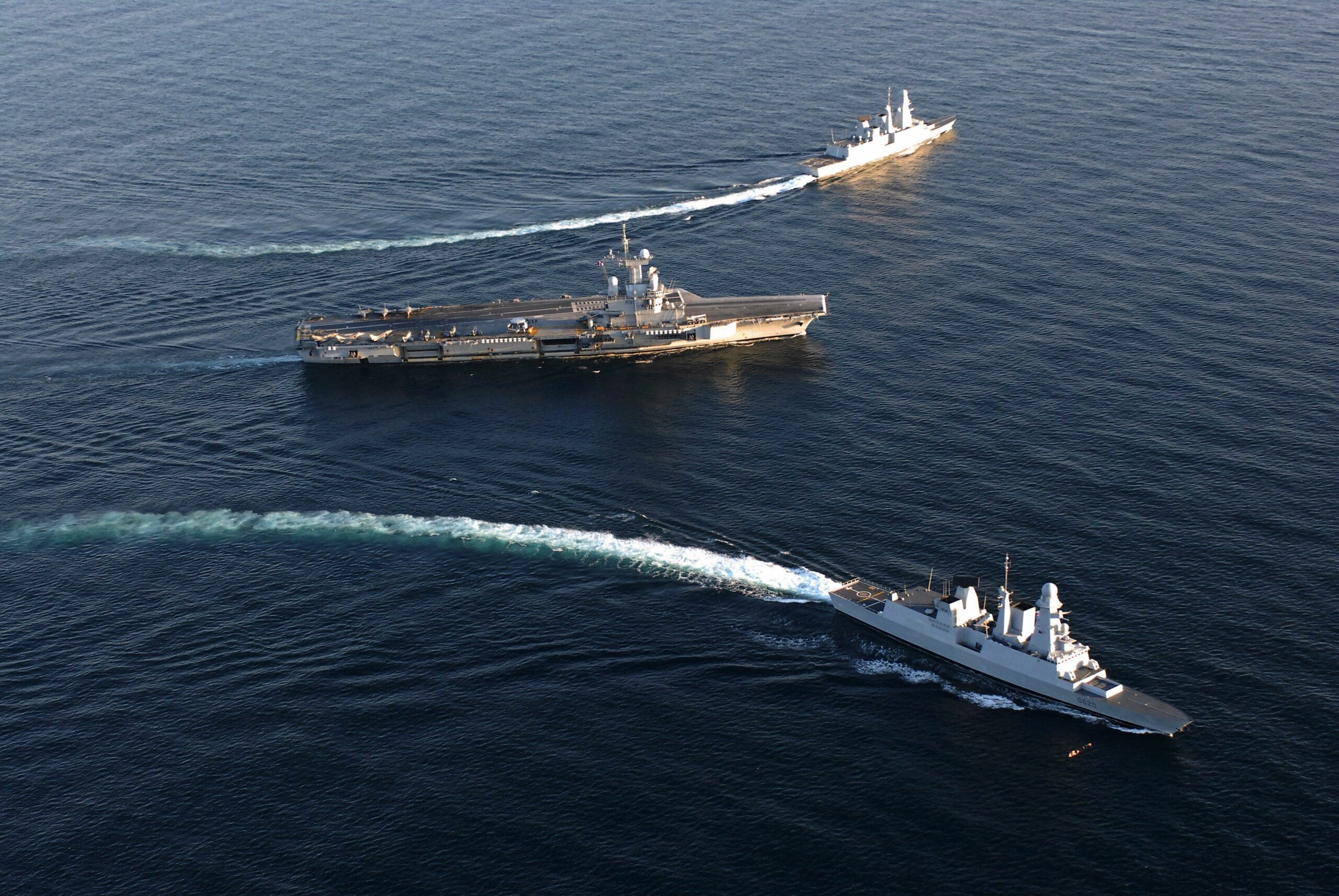 Taiwan rileva aumento attività navi cinesi, destando timori per rotte di approvvigionamento del Pacifico