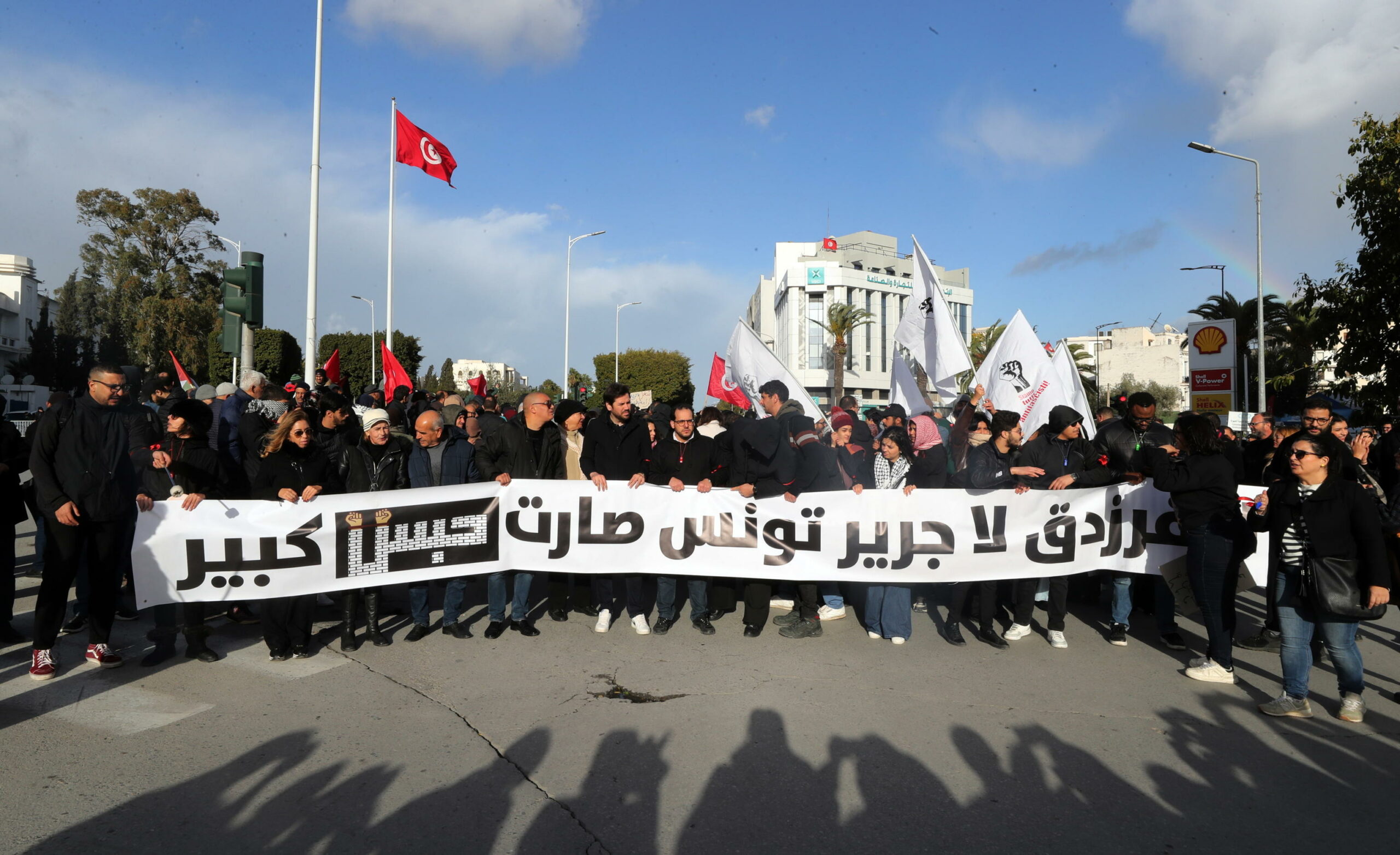 Deputato tunisino condannato per critiche al presidente sui social media