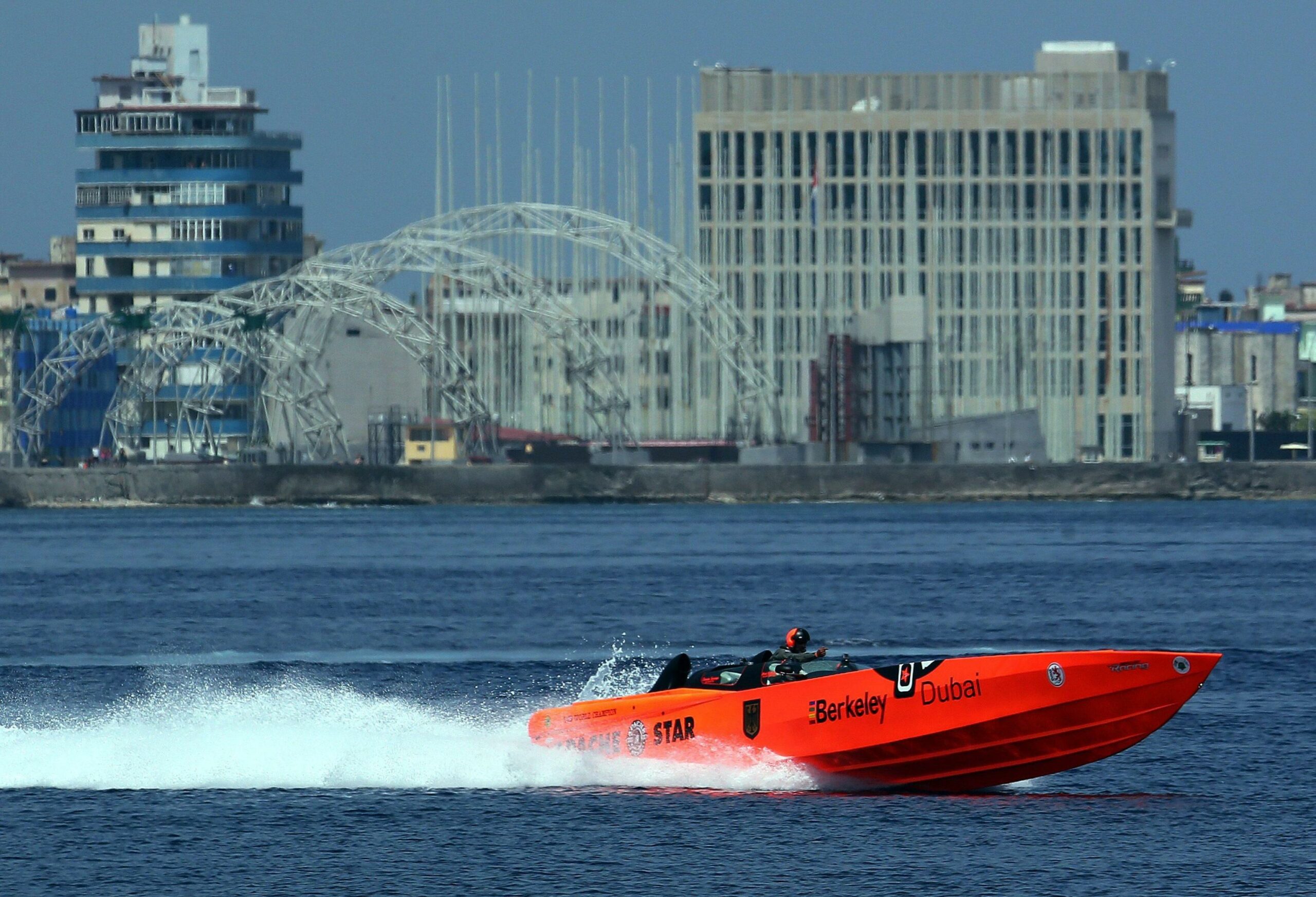 Cuba, Guardia Costiera conduce attacco mortale contro motoscafo USA: 4 morti 6 feriti
